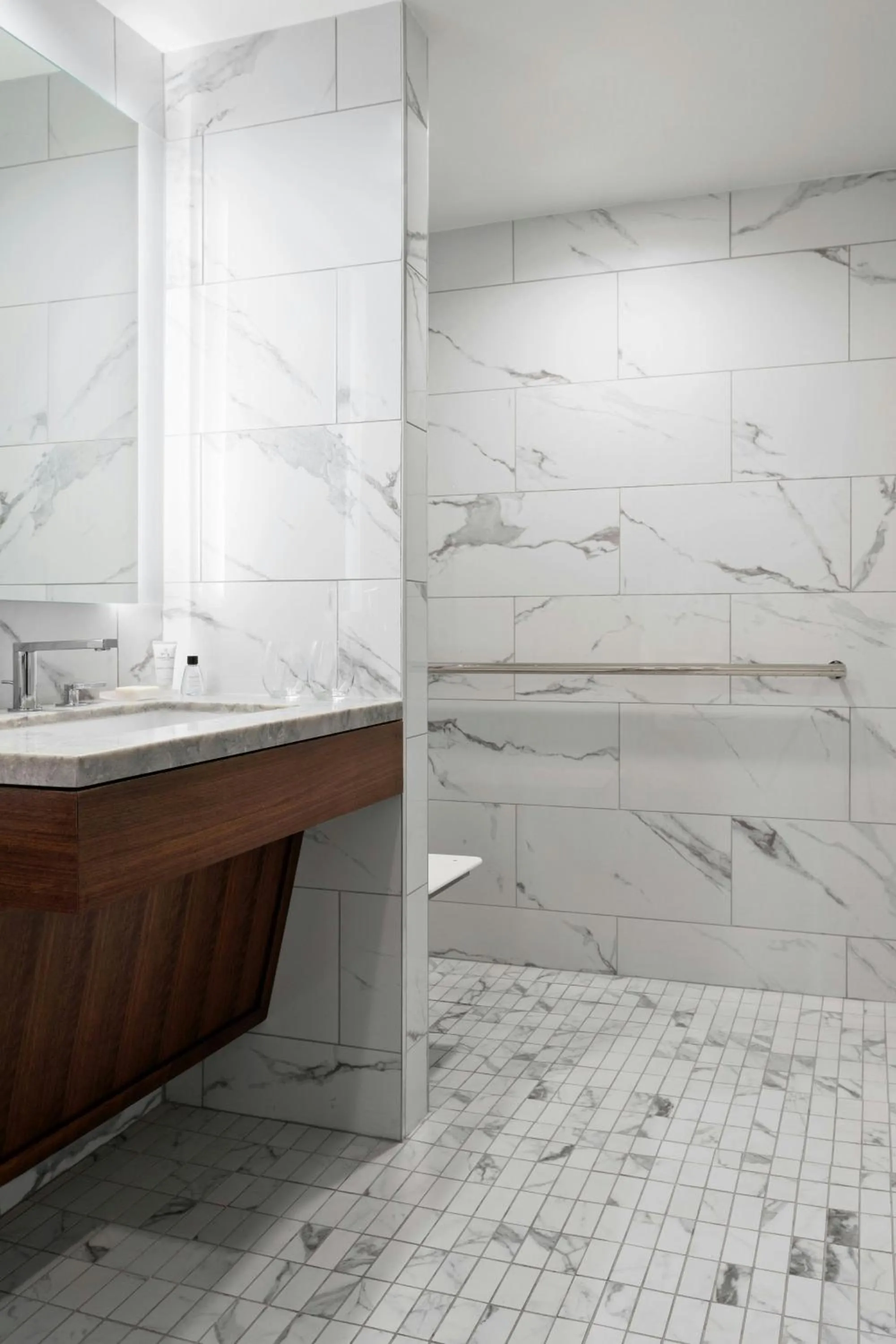 Bathroom in JW Marriott New Orleans