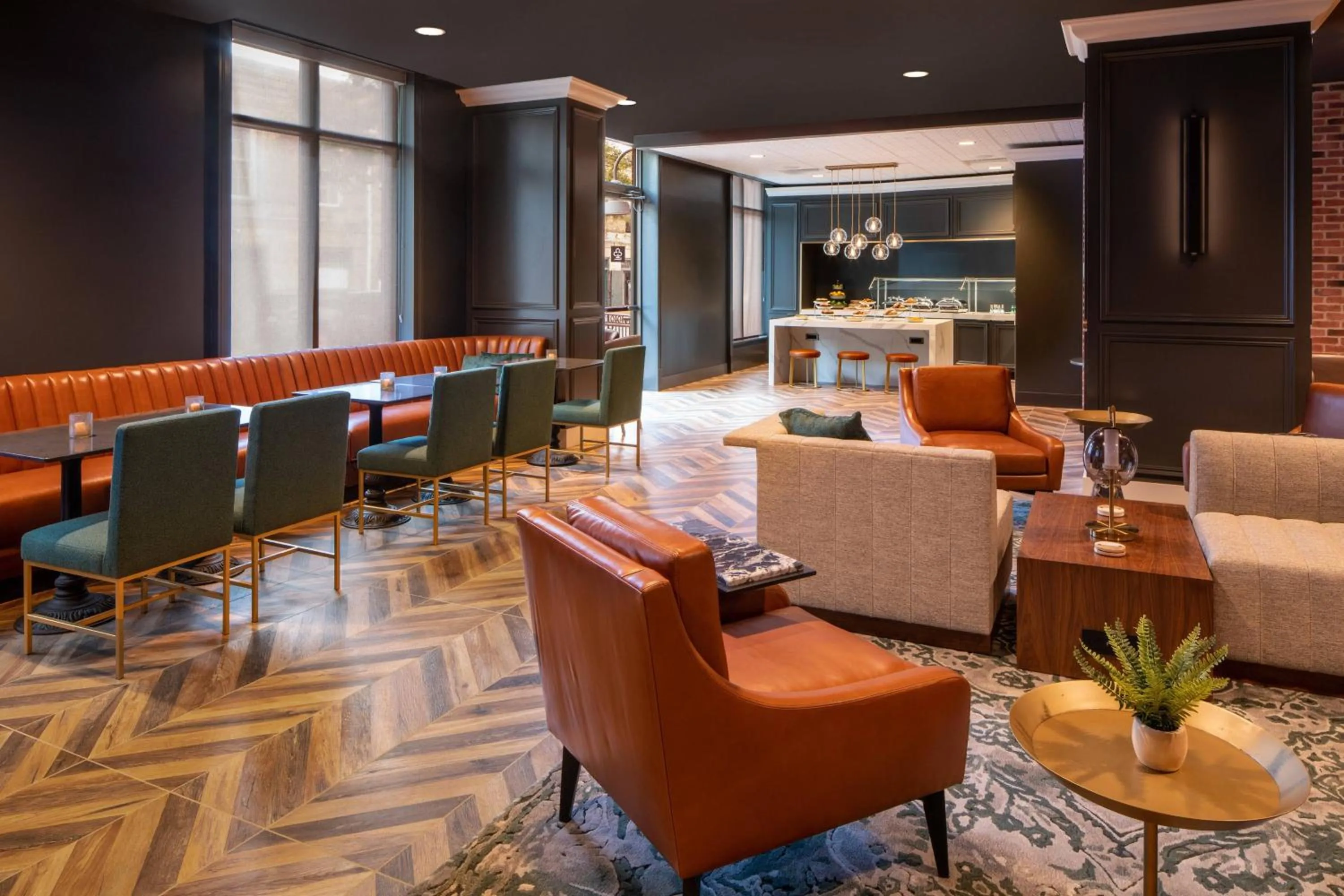 Lounge or bar in New Orleans Marriott Warehouse Arts District