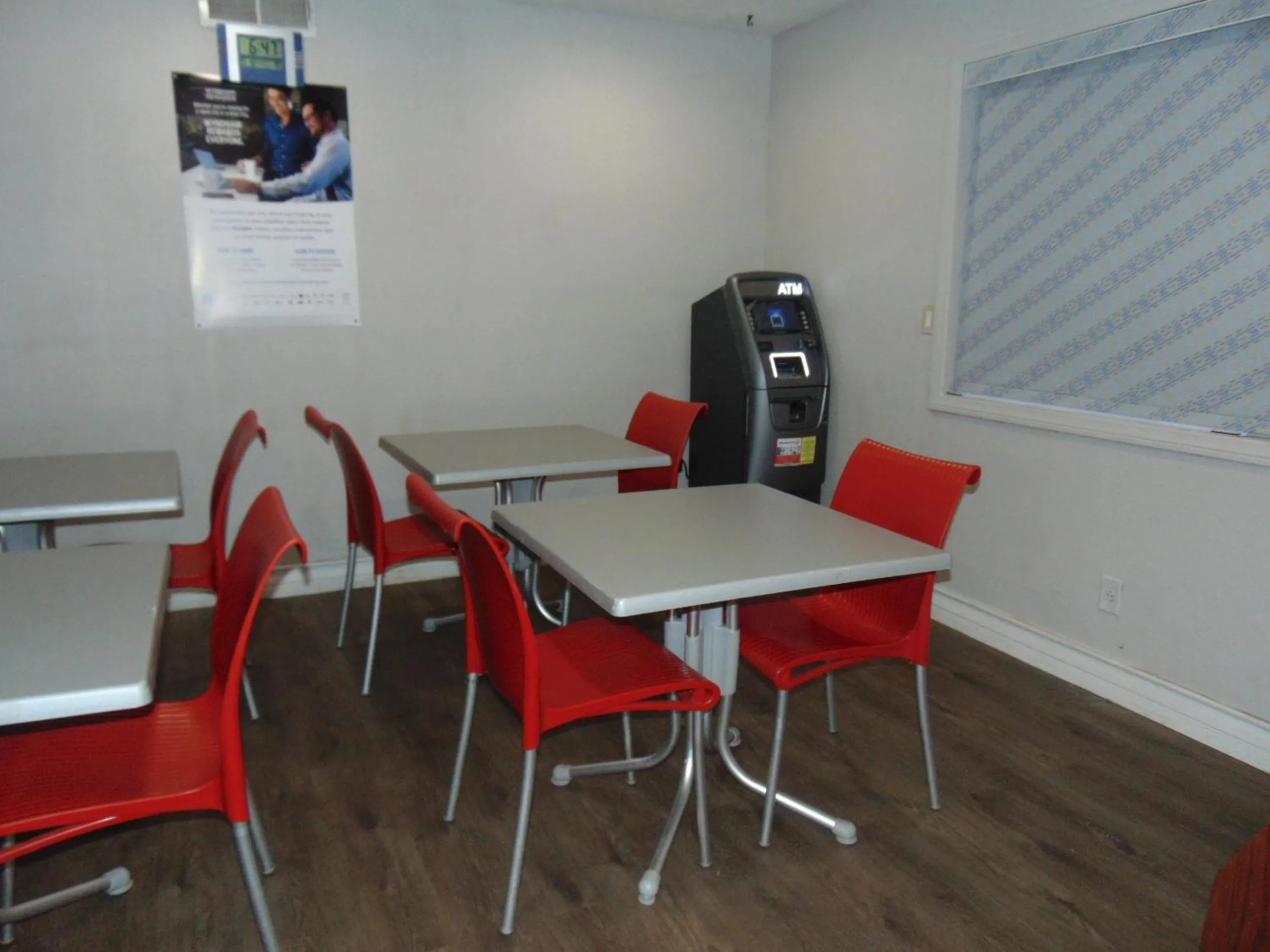 Days Inn by Wyndham Victorville