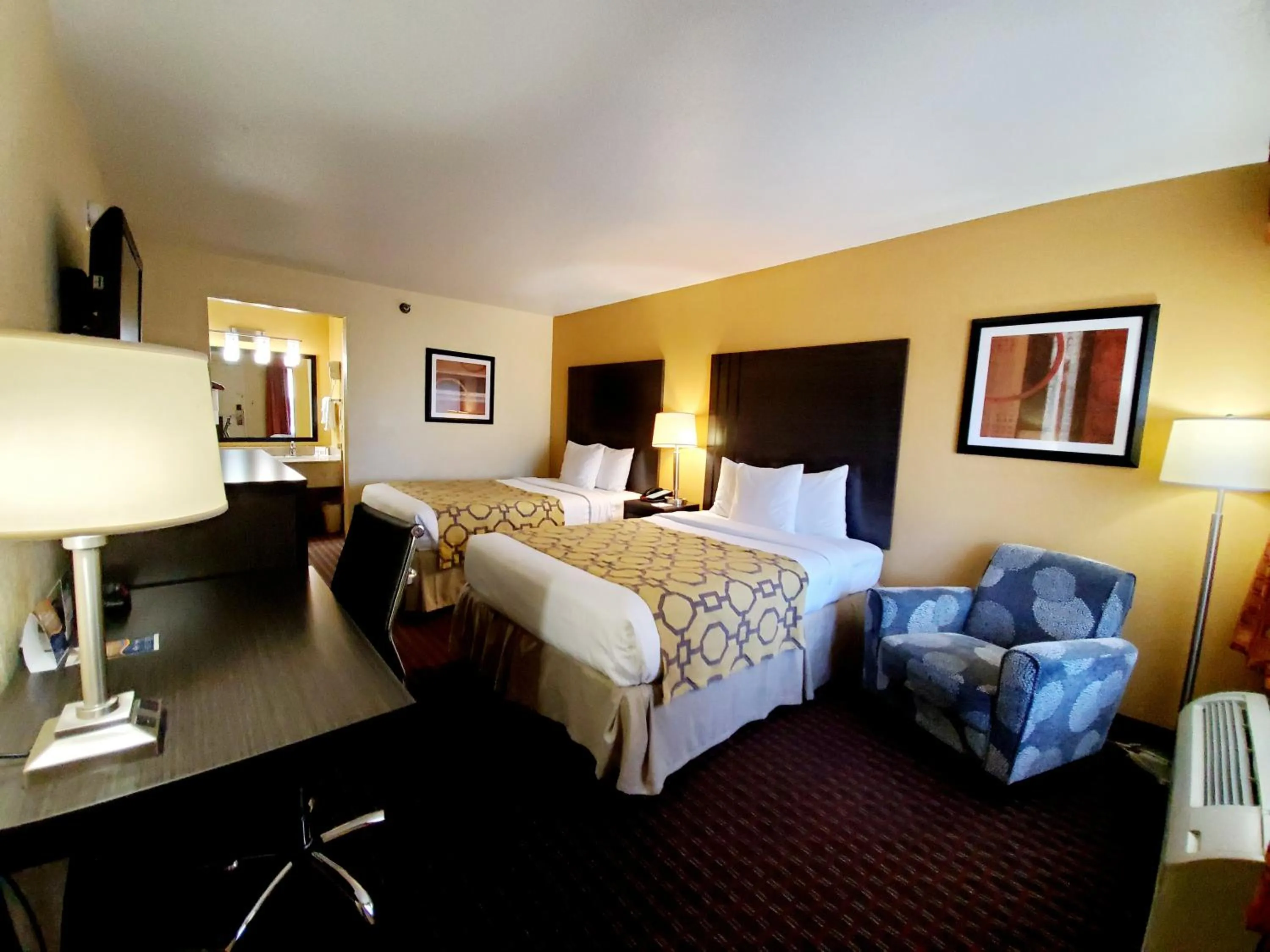 Photo of the whole room, Bed in Baymont by Wyndham Goodlettsville Nashville