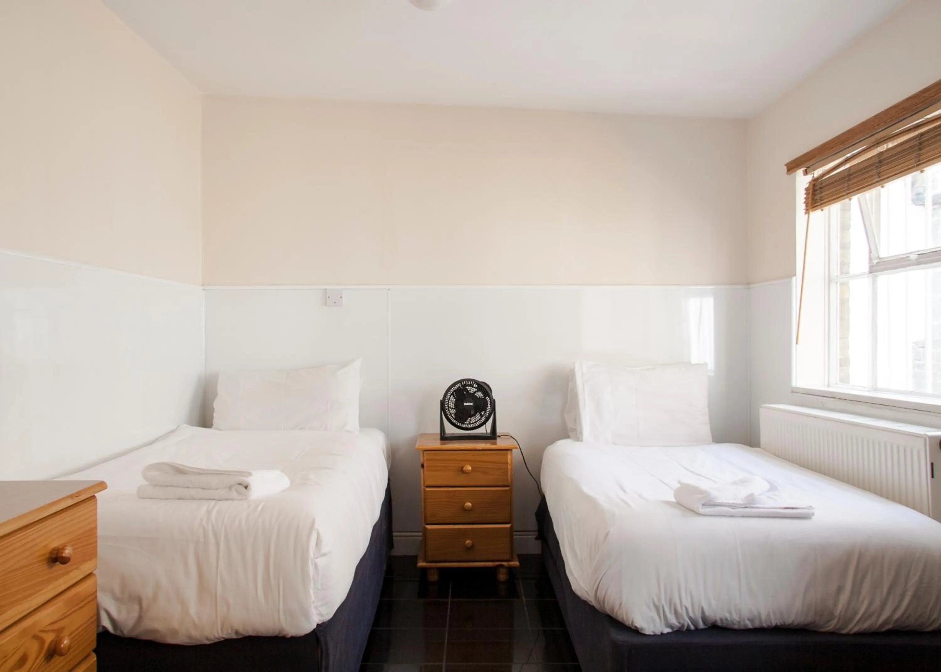 Bed in Caledonian Studio Flats