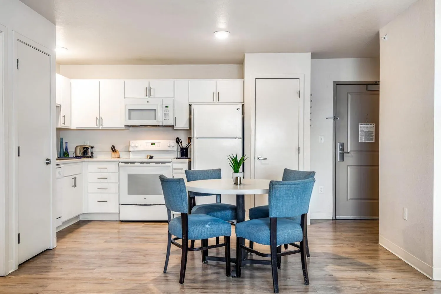 Dining area in Parks Residential Denver