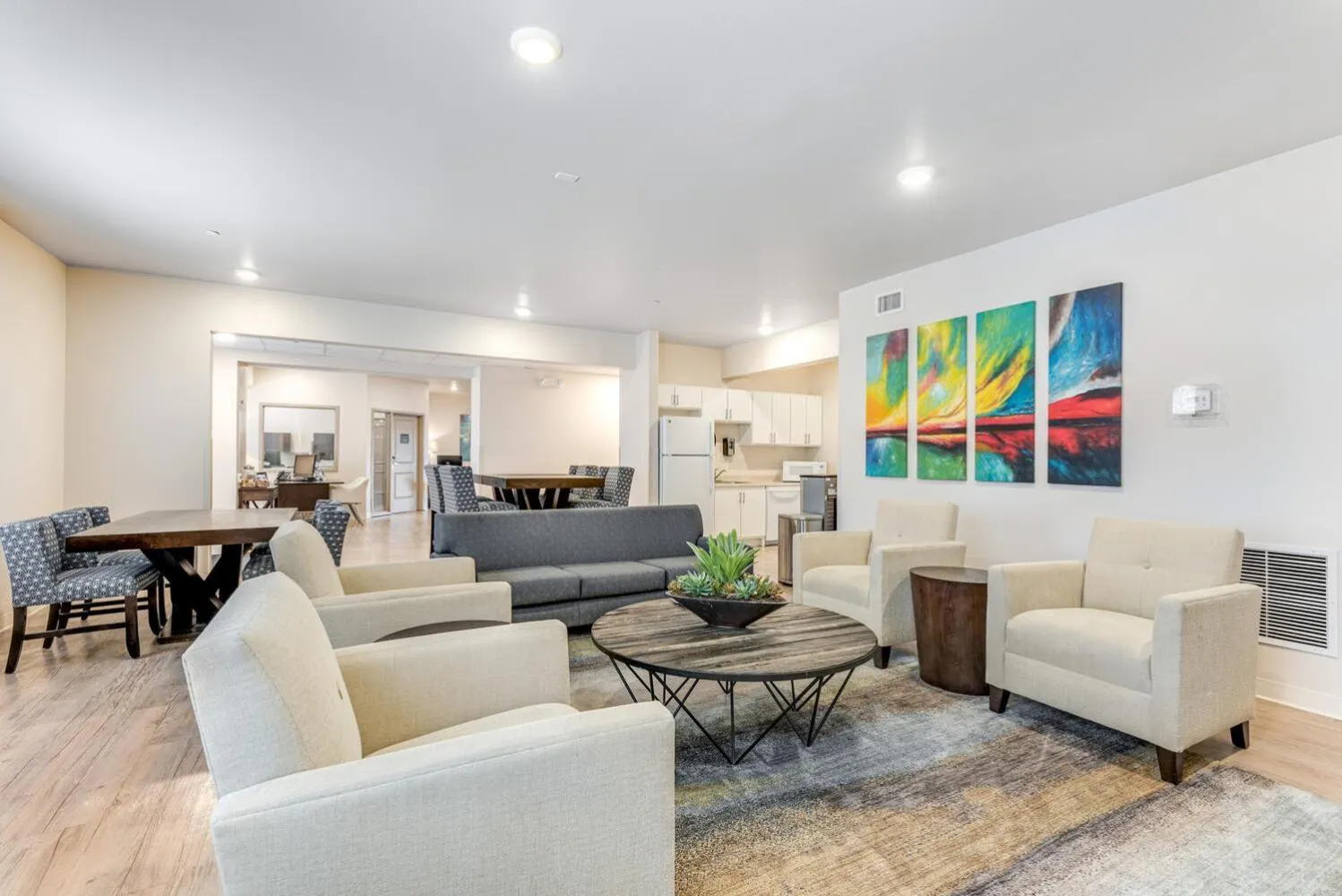 Communal lounge/ TV room in Parks Residential Denver