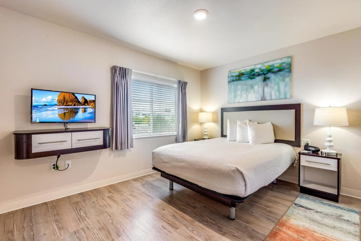 TV and multimedia, Bed in Parks Residential Denver