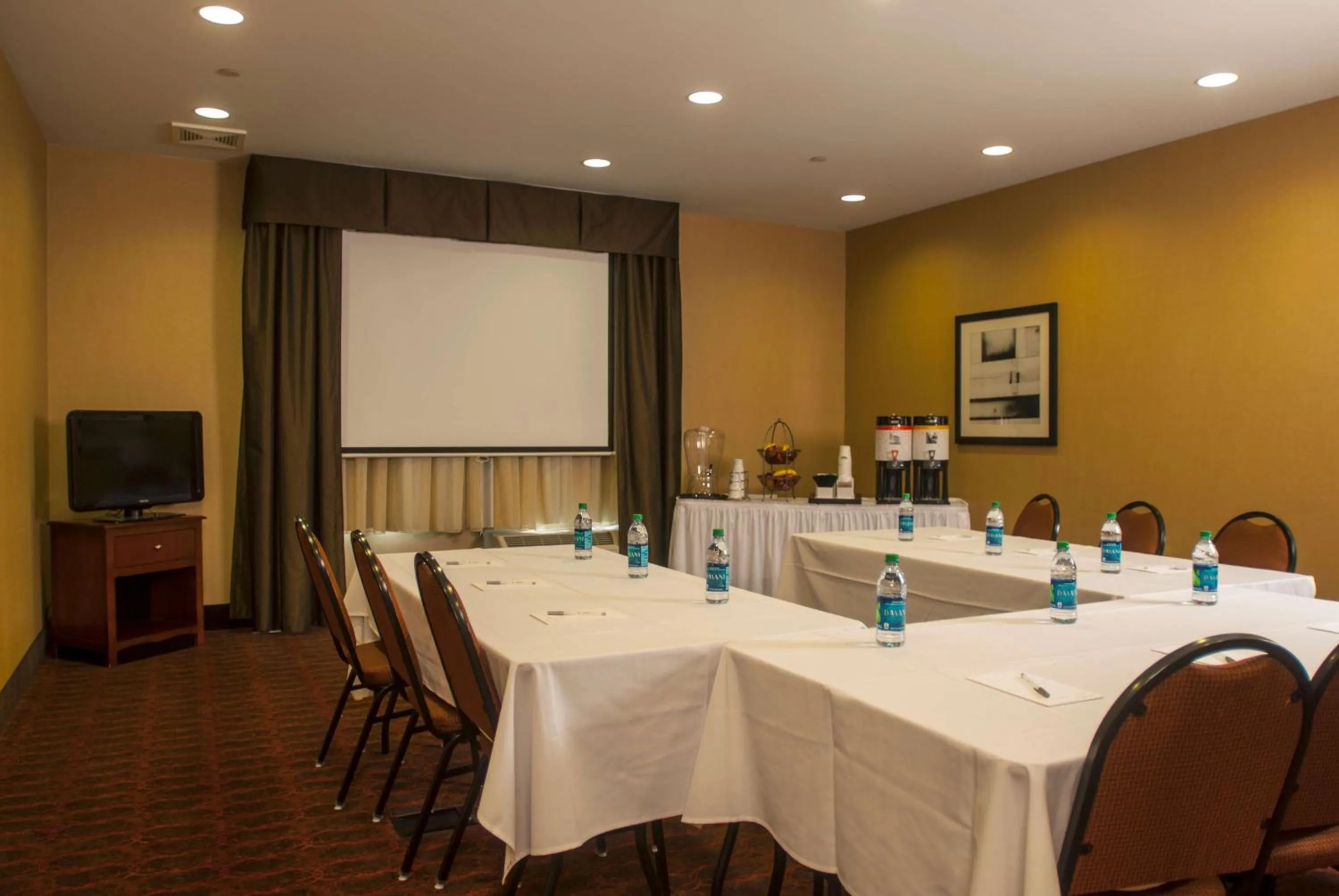 Meeting/conference room in Hampton Inn Tomah
