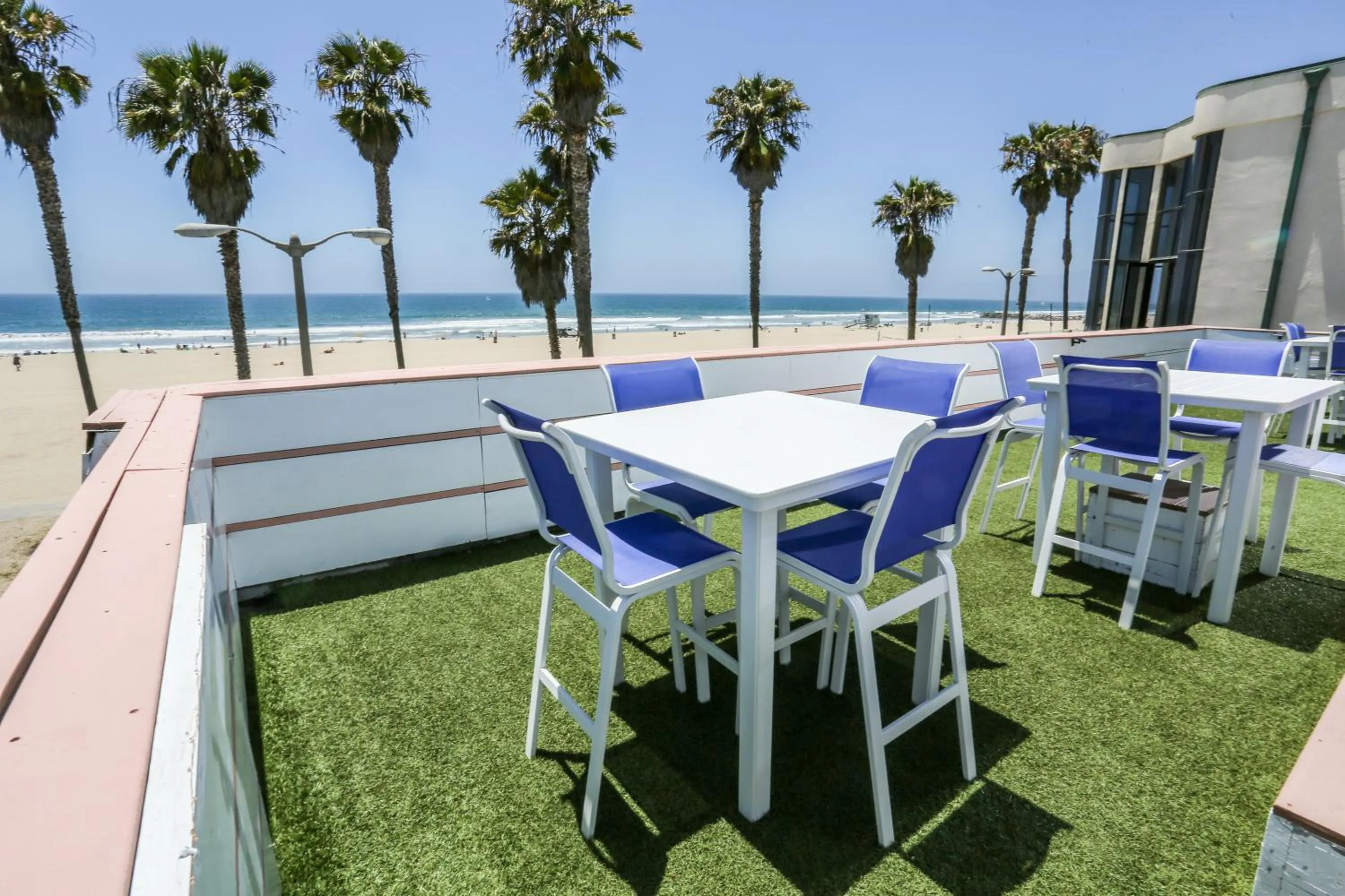 Patio in Venice on the Beach Hotel