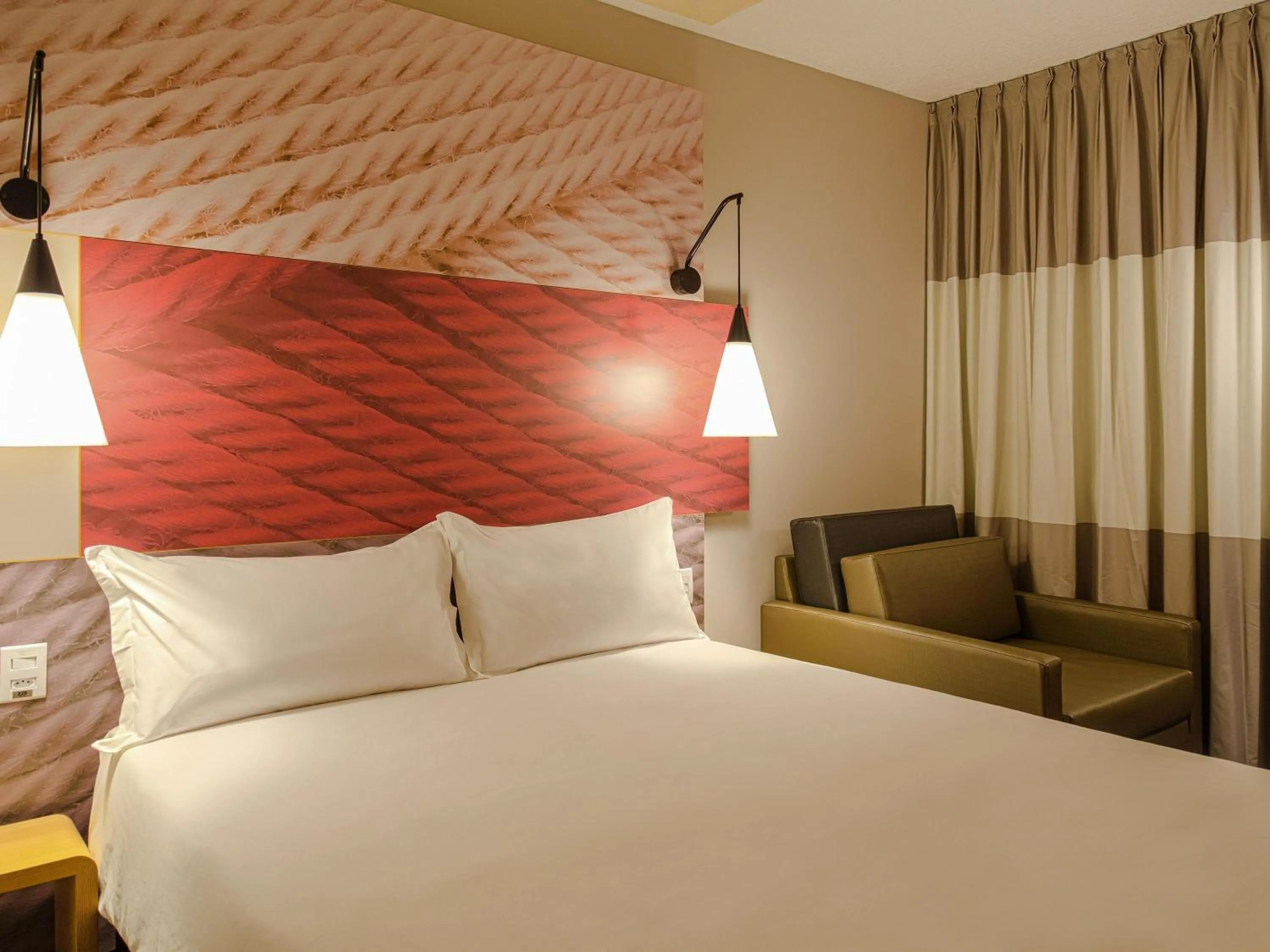 Bedroom, Bed in ibis Igrejinha