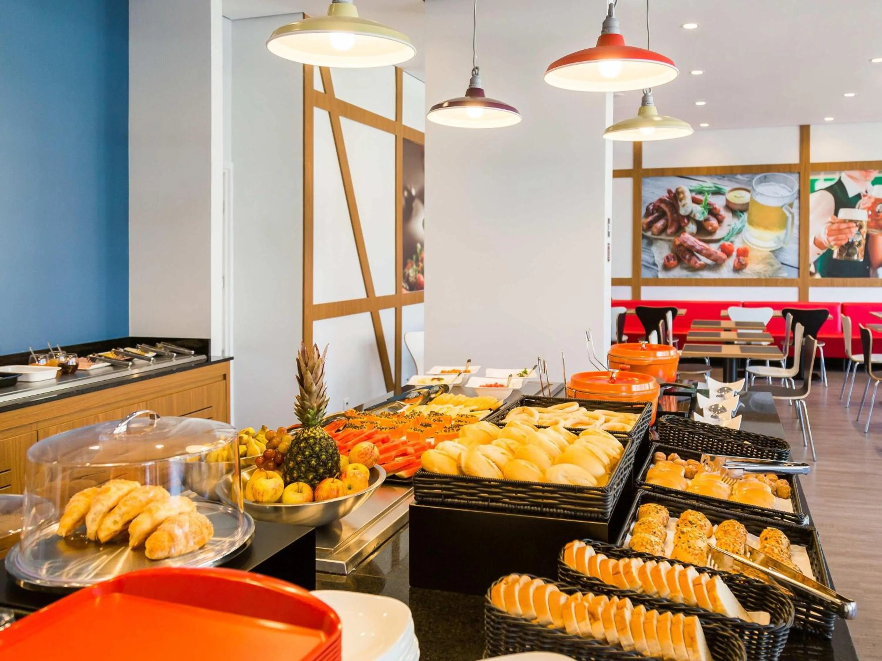 Restaurant/places to eat in ibis Igrejinha