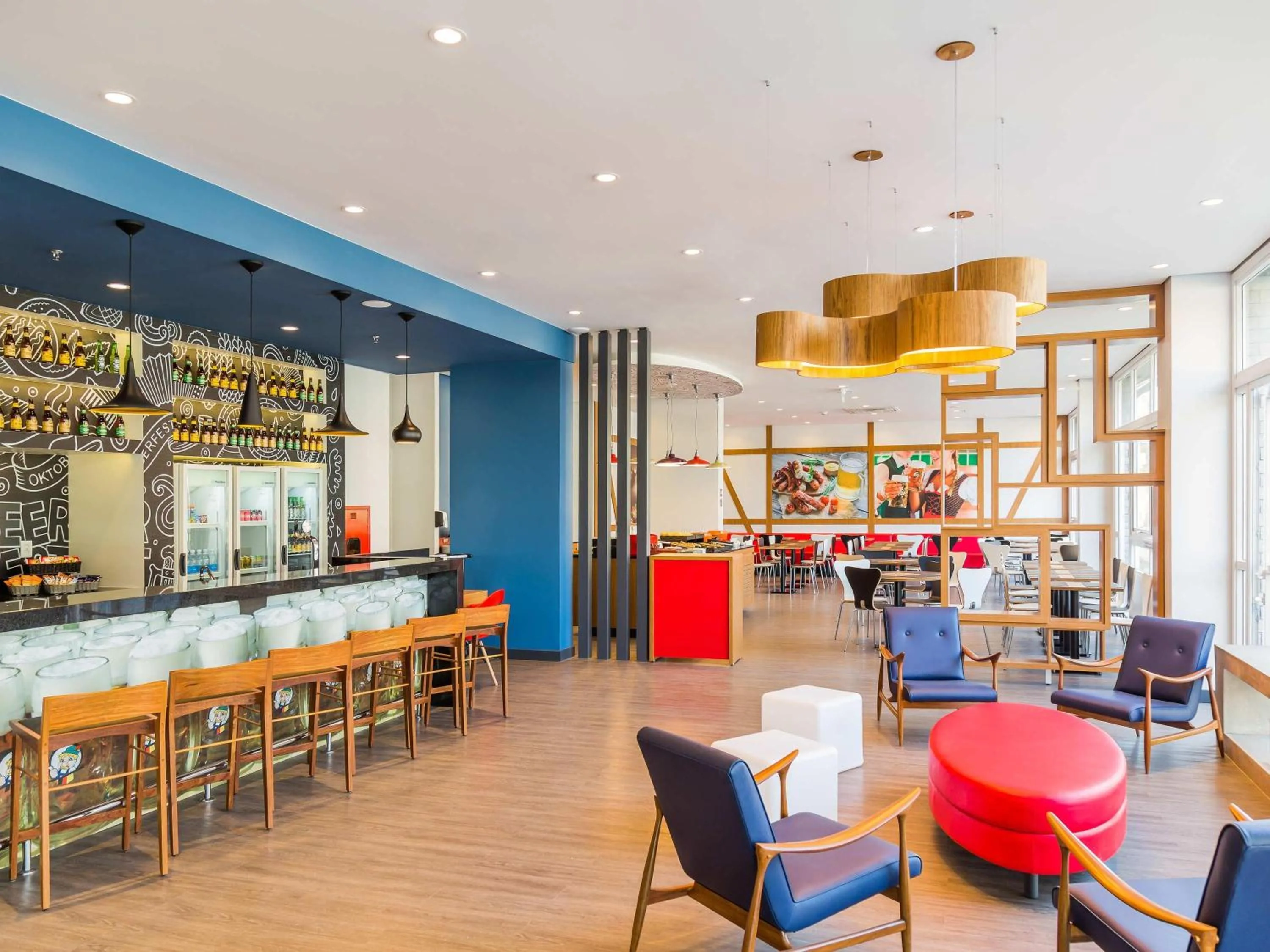 Lounge or bar in ibis Igrejinha