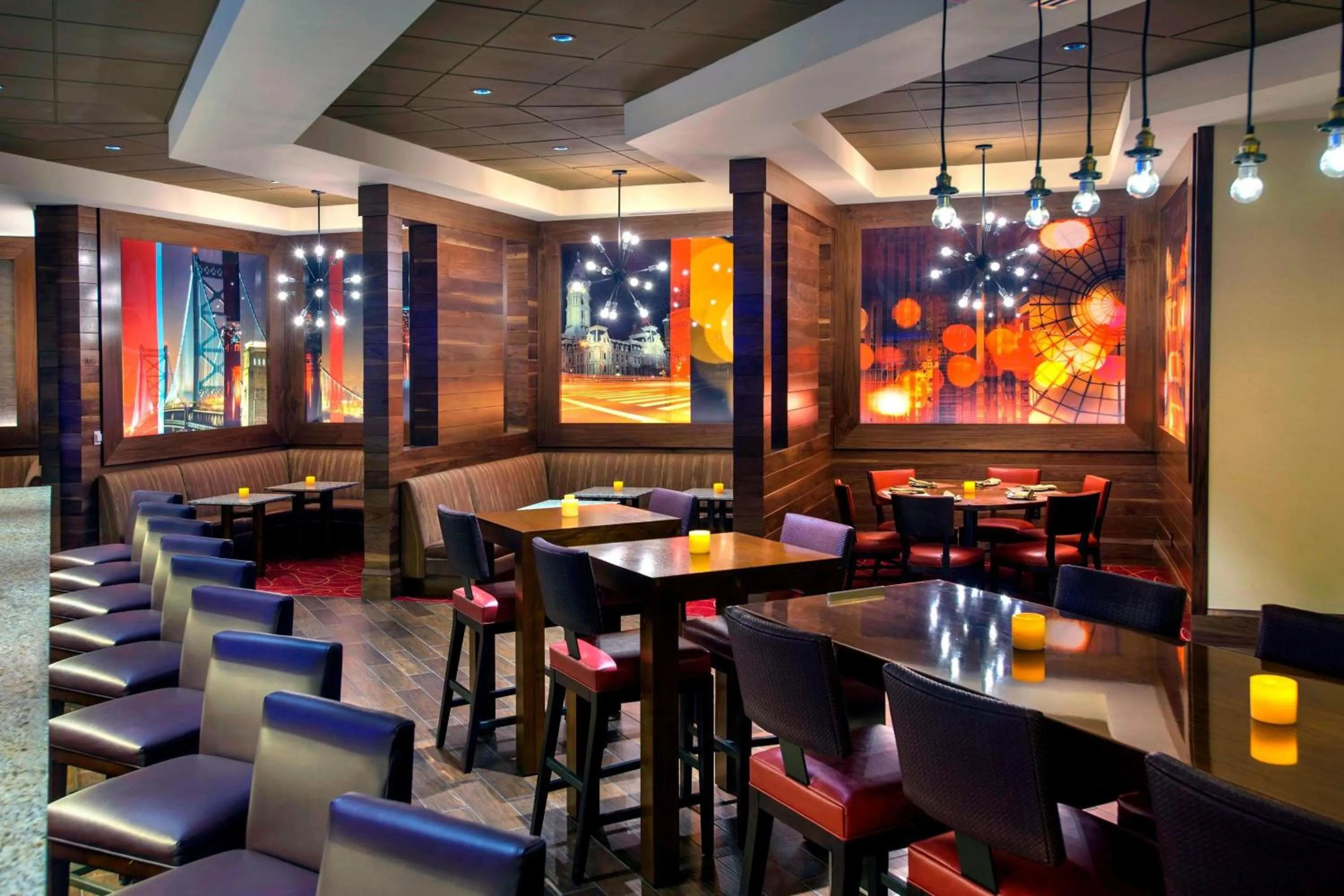 Restaurant/places to eat in Philadelphia Airport Marriott