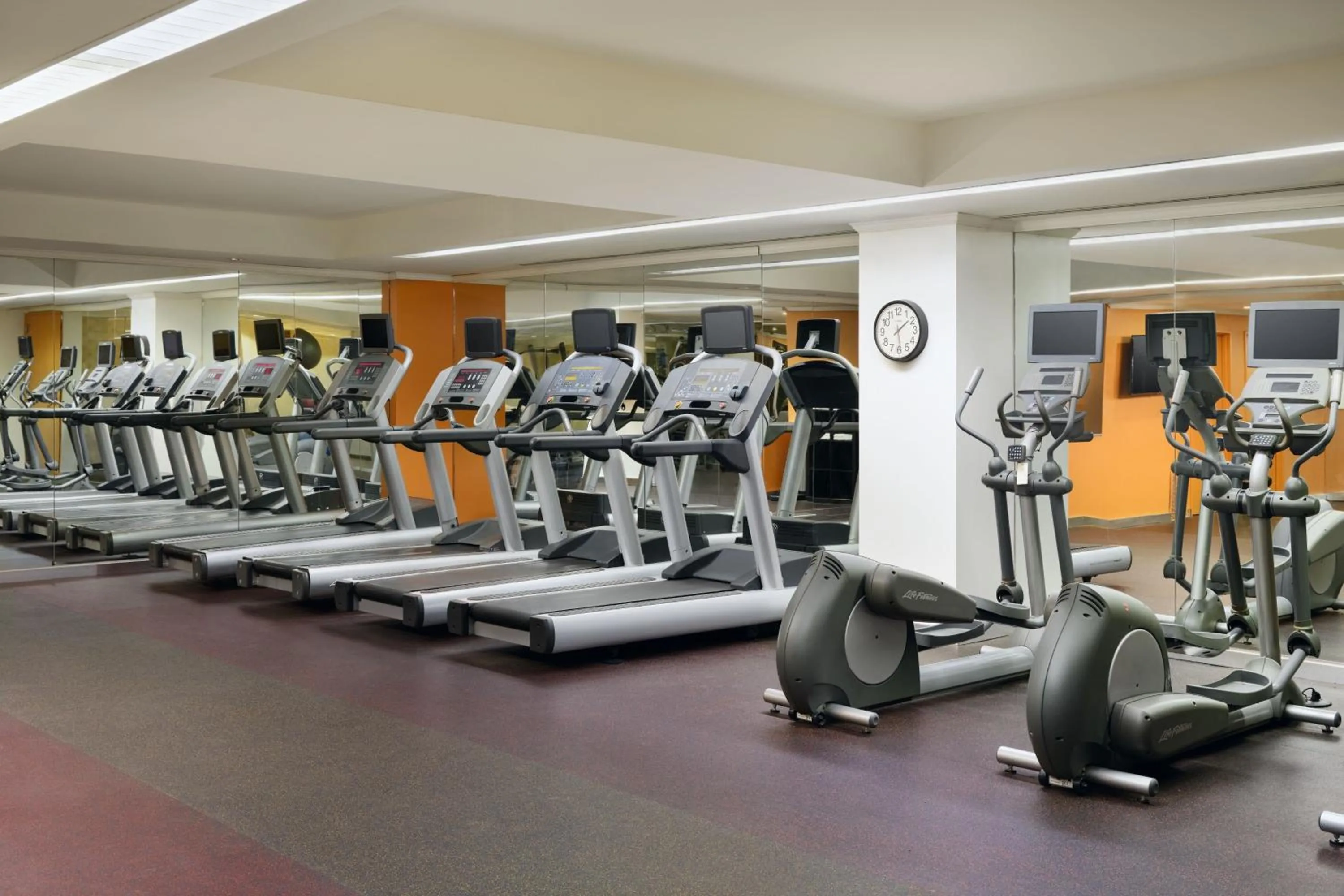 Fitness centre/facilities in Residence Inn by Marriott Philadelphia Center City