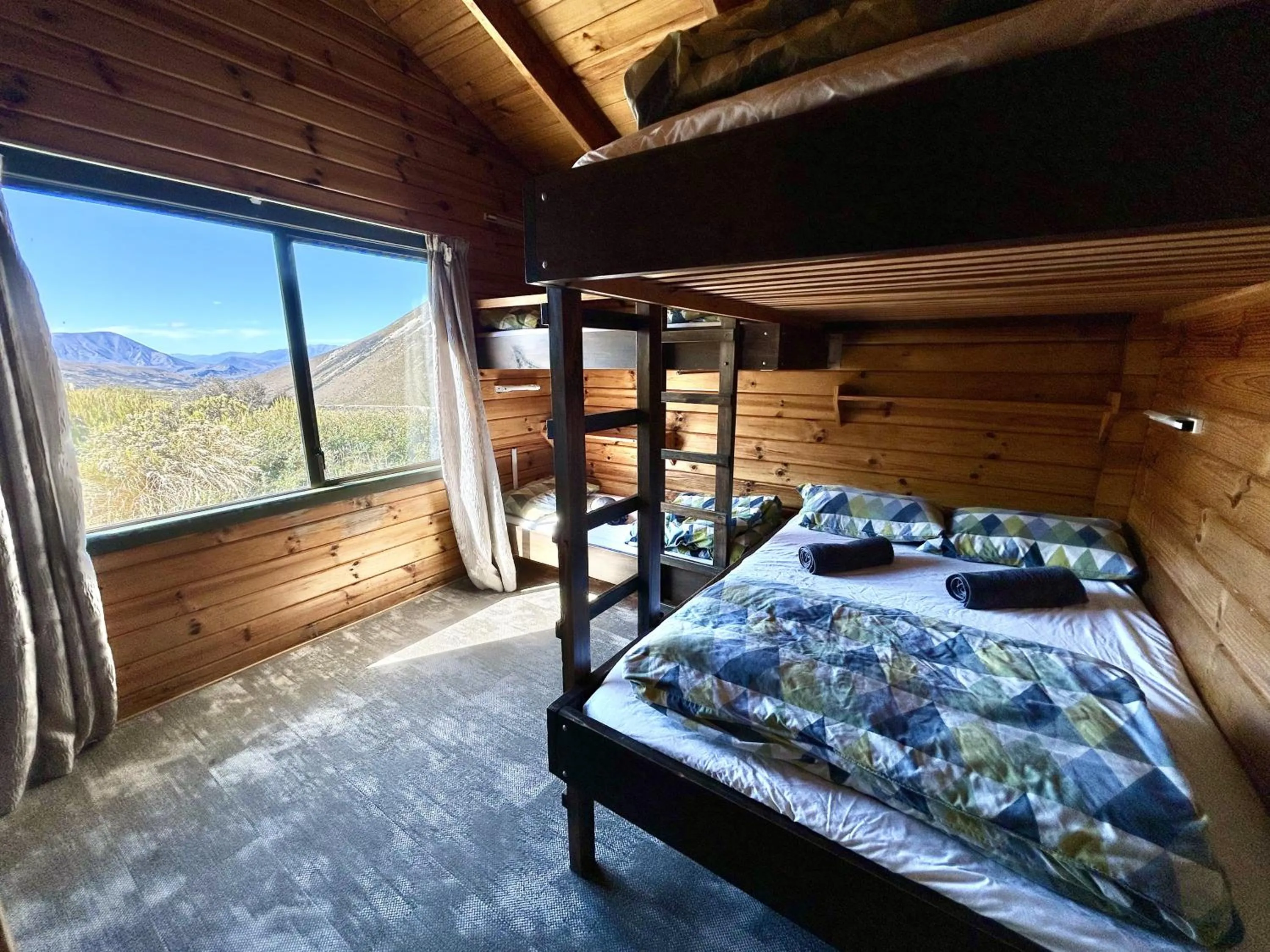 Bedroom, Bed in Porters Lodge