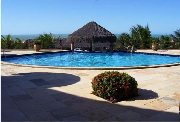 Swimming pool in Pousada Aruana