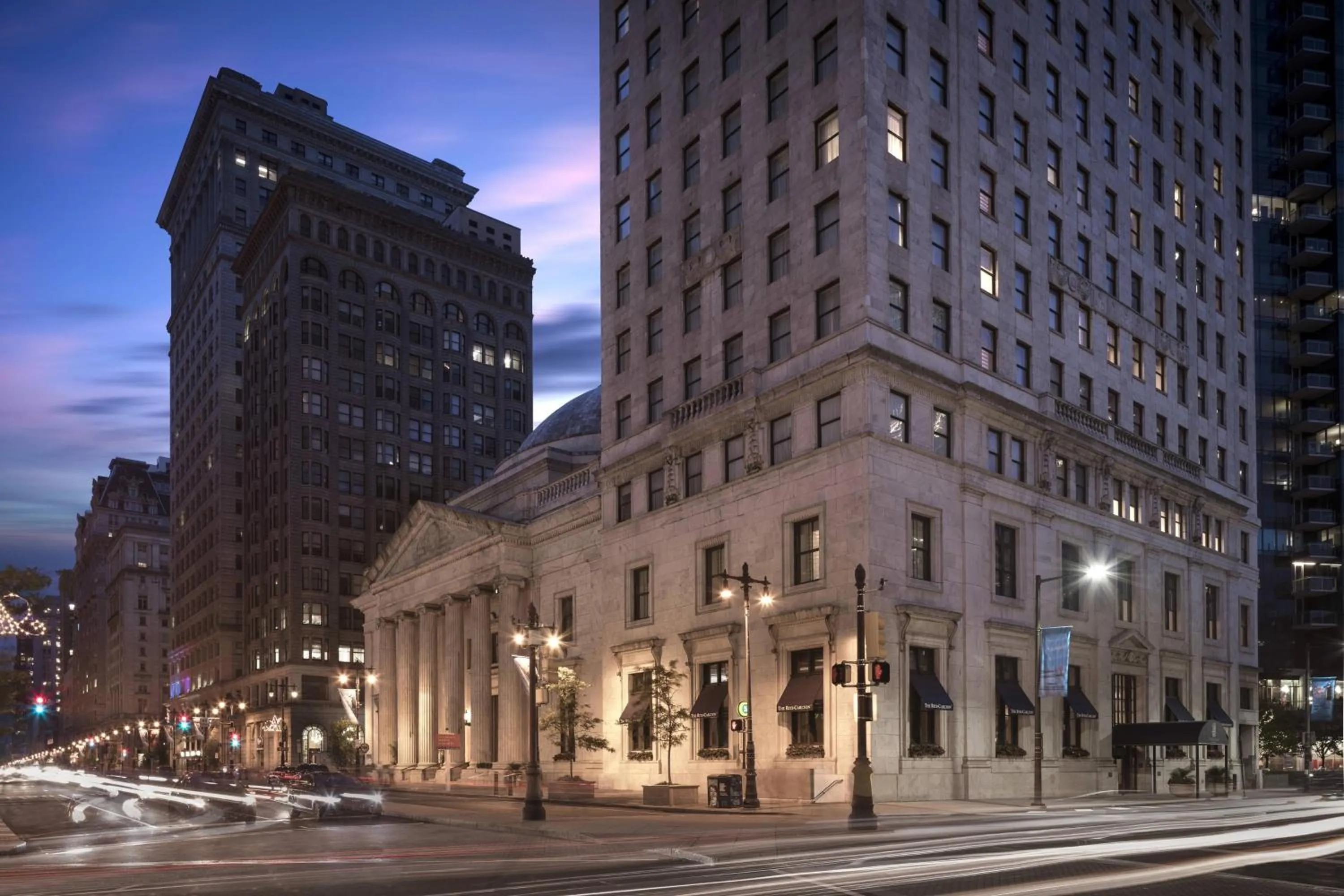 Property building in The Ritz-Carlton, Philadelphia