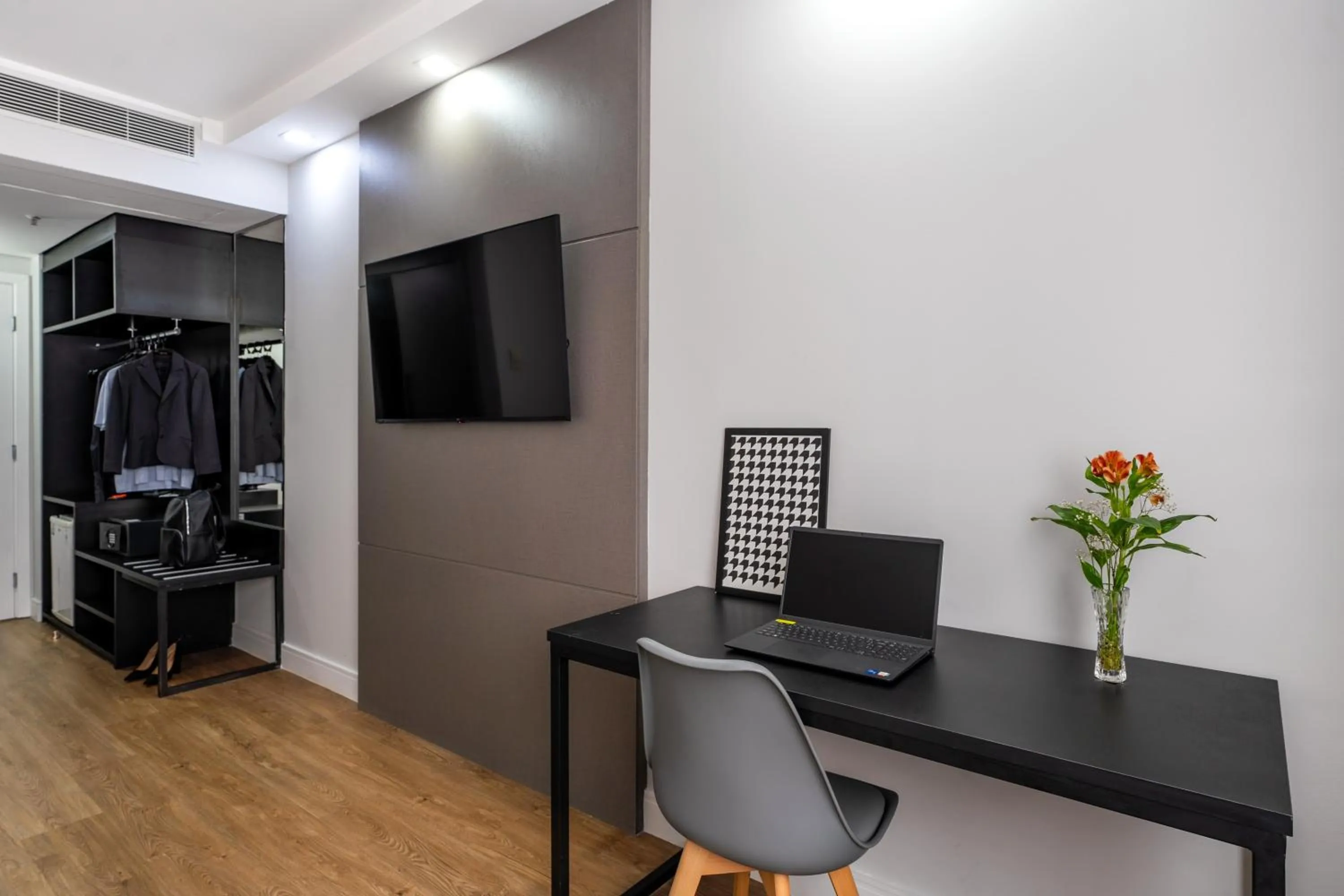 Bedroom in Intercity São Paulo Berrini