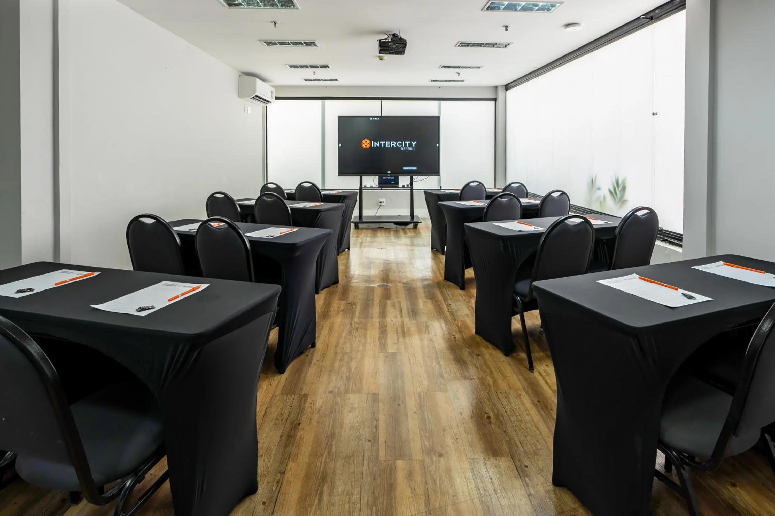 Banquet/Function facilities in Intercity São Paulo Berrini