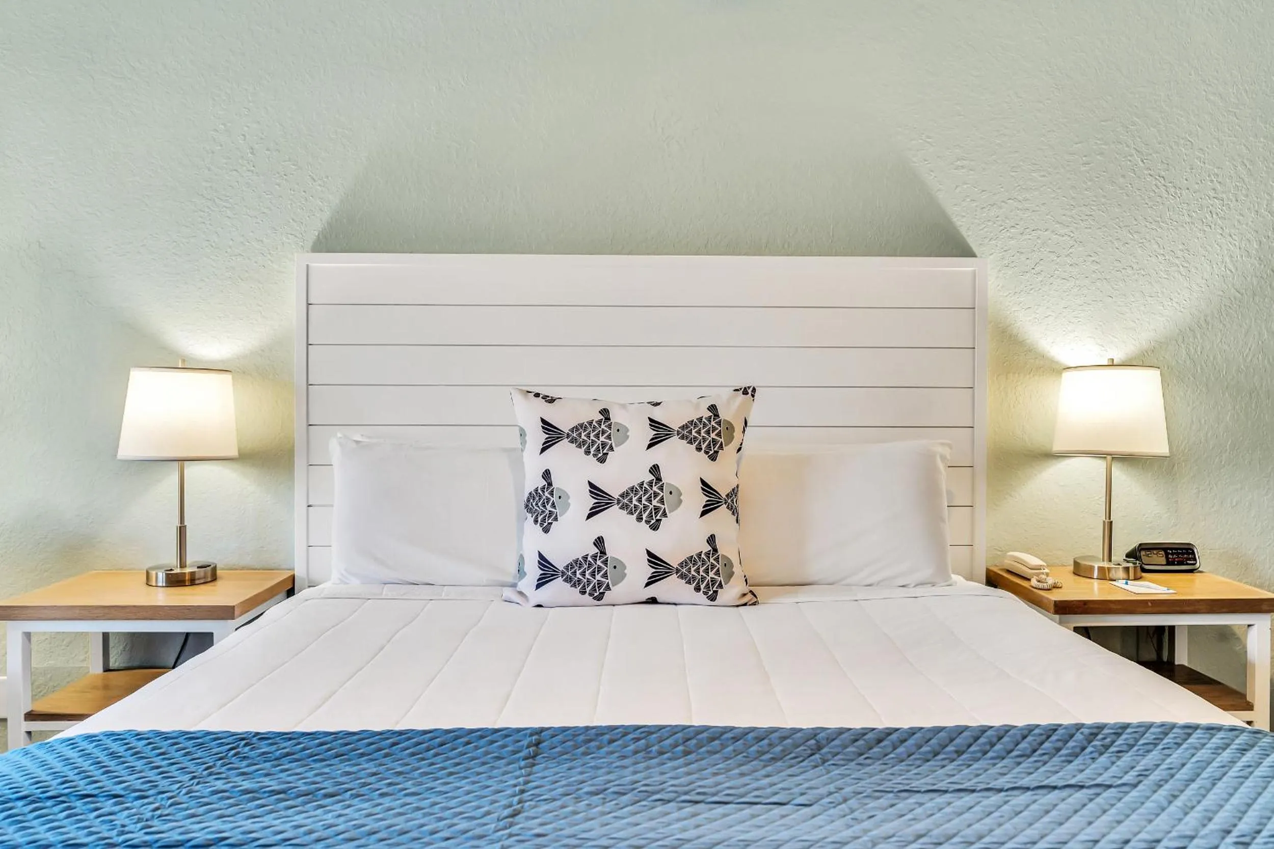 Bed in Beachside Inn