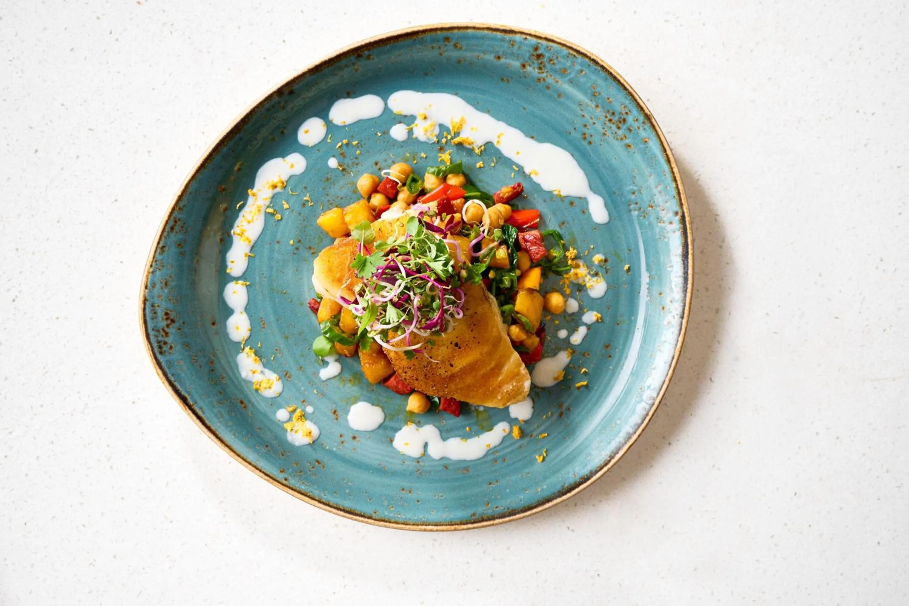 Restaurant/places to eat in Marriott Marquis San Diego Marina