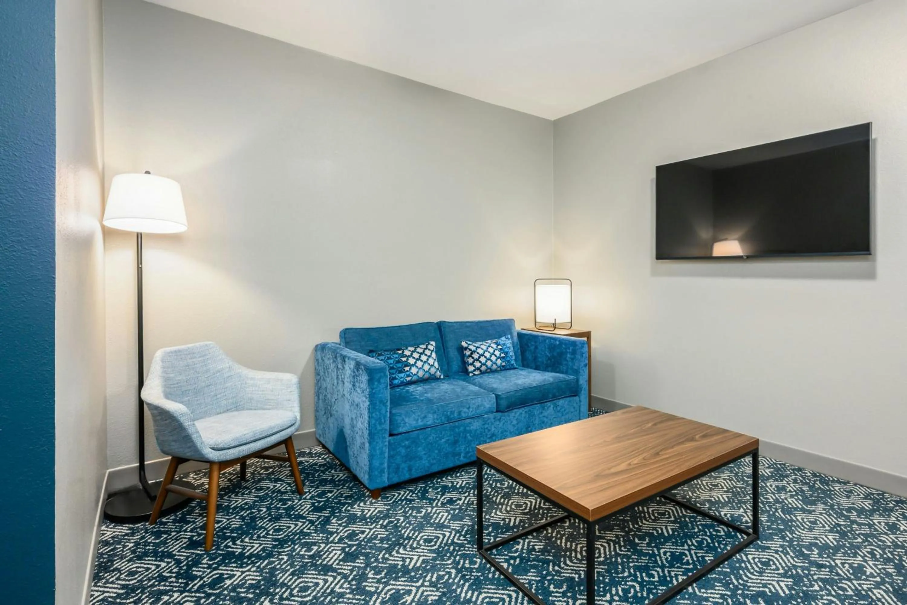 Bedroom in Four Points by Sheraton Bedford Manchester Airport