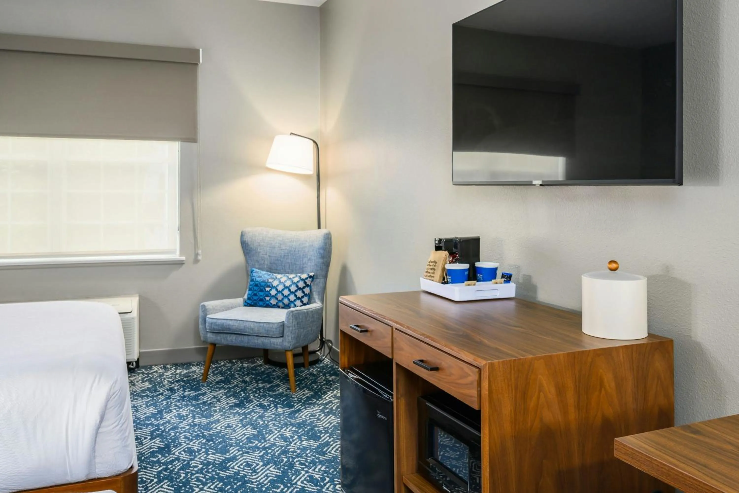 Photo of the whole room in Four Points by Sheraton Bedford Manchester Airport