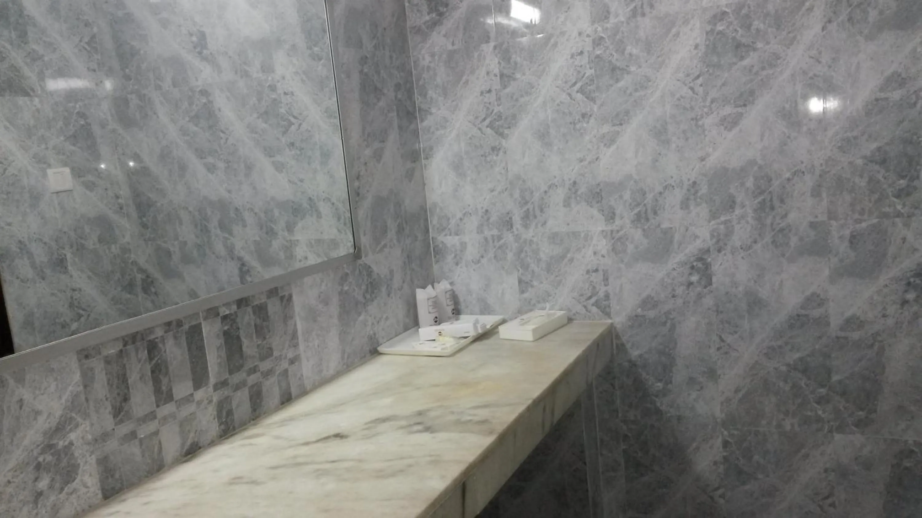 Bathroom in Indo Hokke Hotel