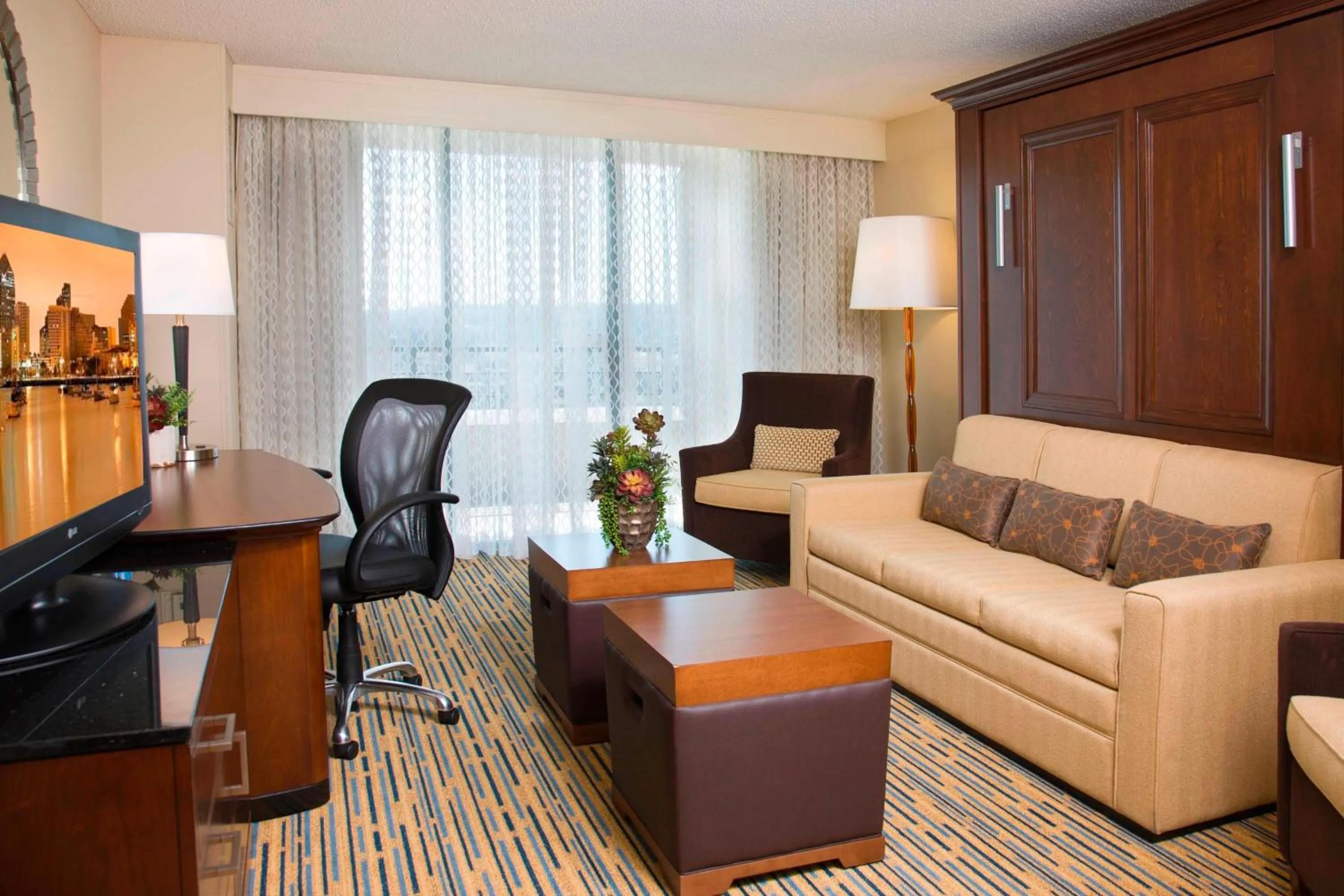 Living room in San Diego Marriott Mission Valley
