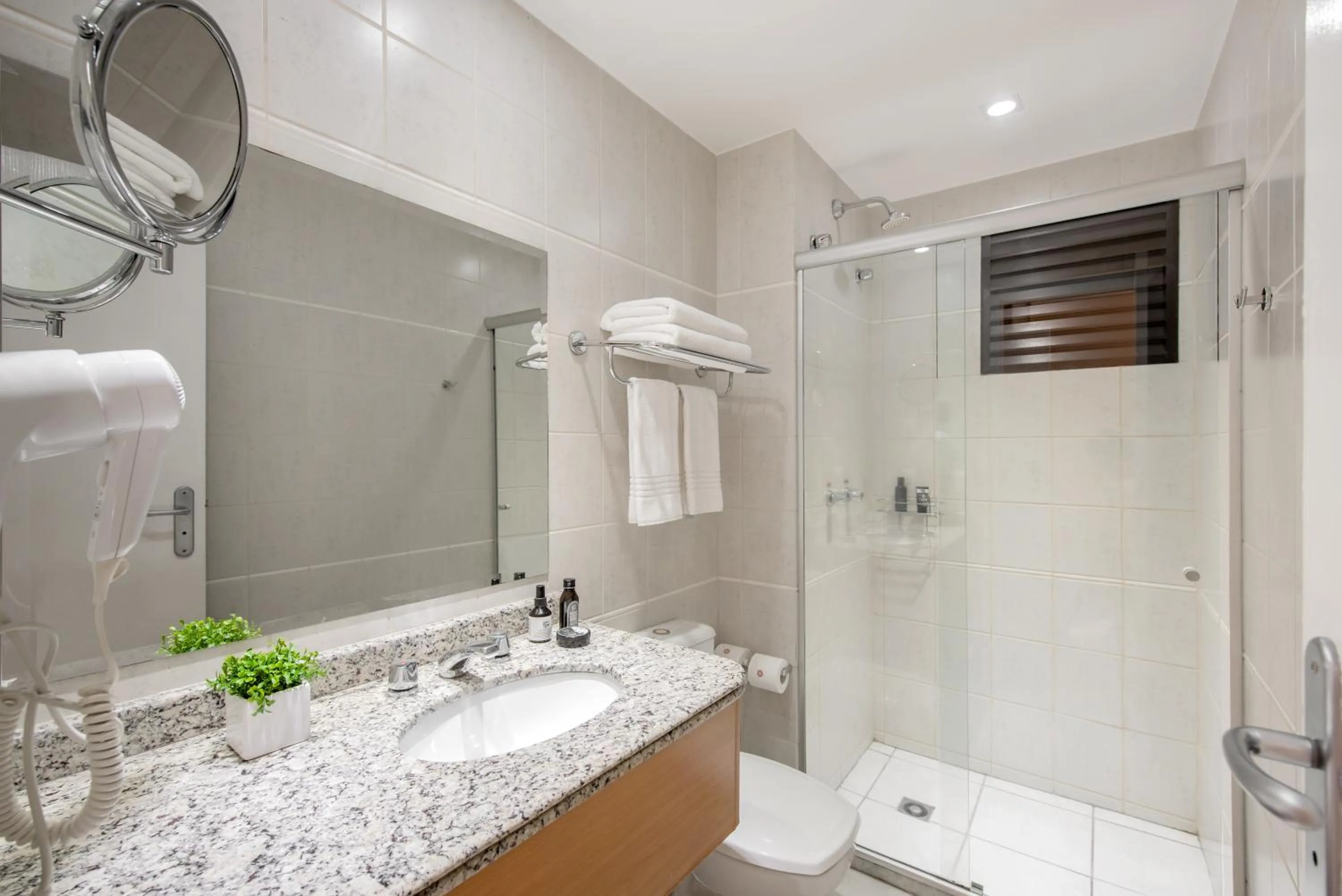 Bathroom in Intercity Cuiabá