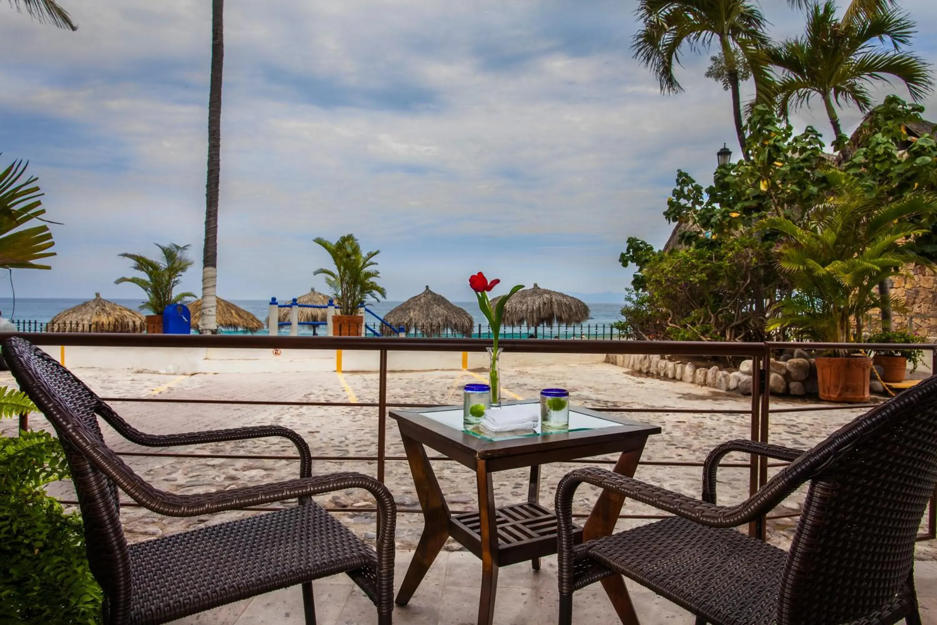 One-Bedroom Apartment with Private Entrance in Vallarta Shores Beach Hotel One-Bedroom Apartment with Private Entrance in Vallarta Shores Beach Hotel