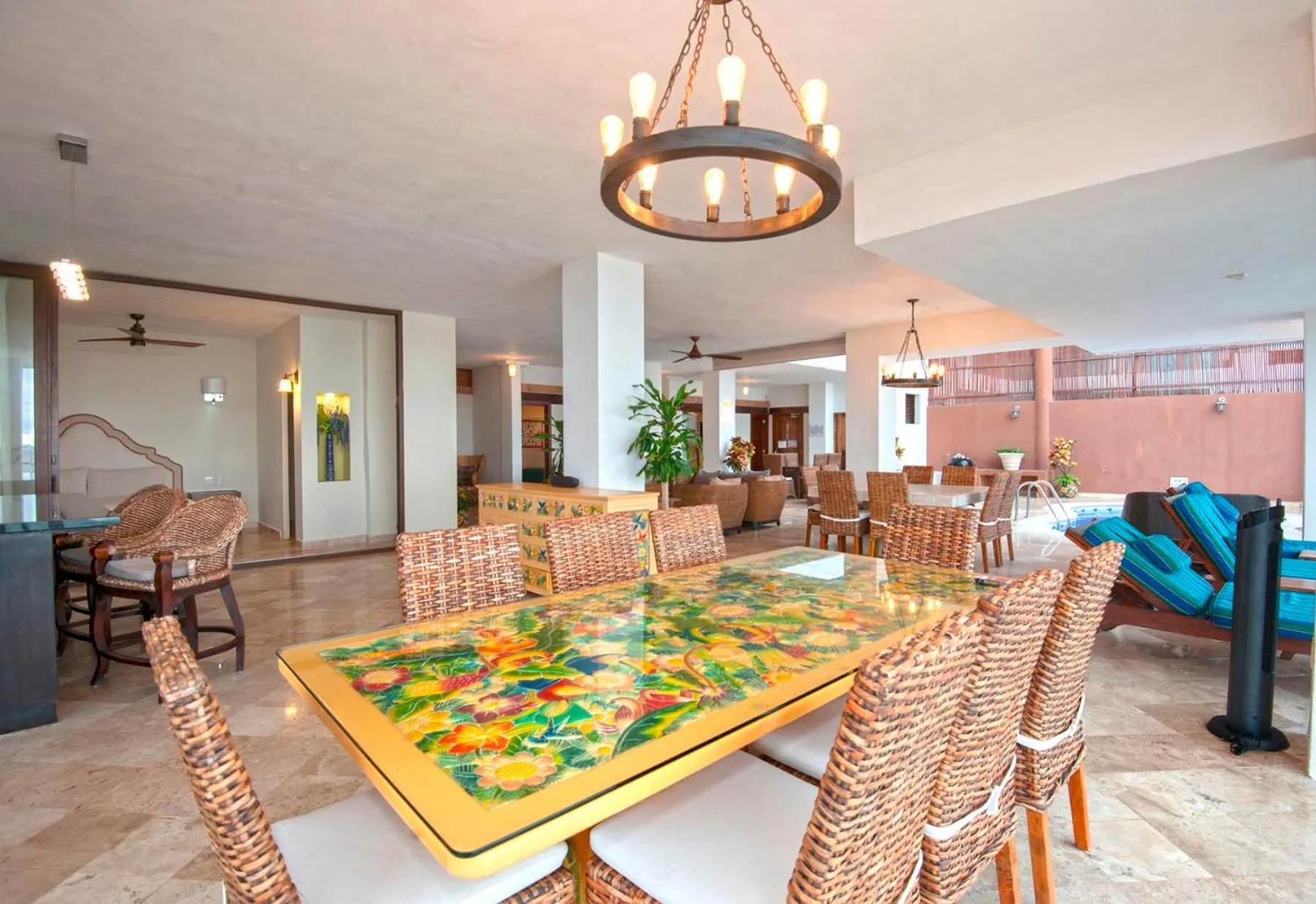 Dining area in Vallarta Shores Beach Hotel