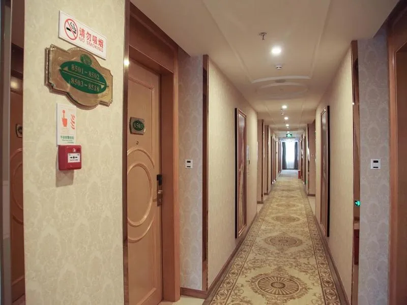 Vienna Hotel Qingyuan Yingde Guangming Road