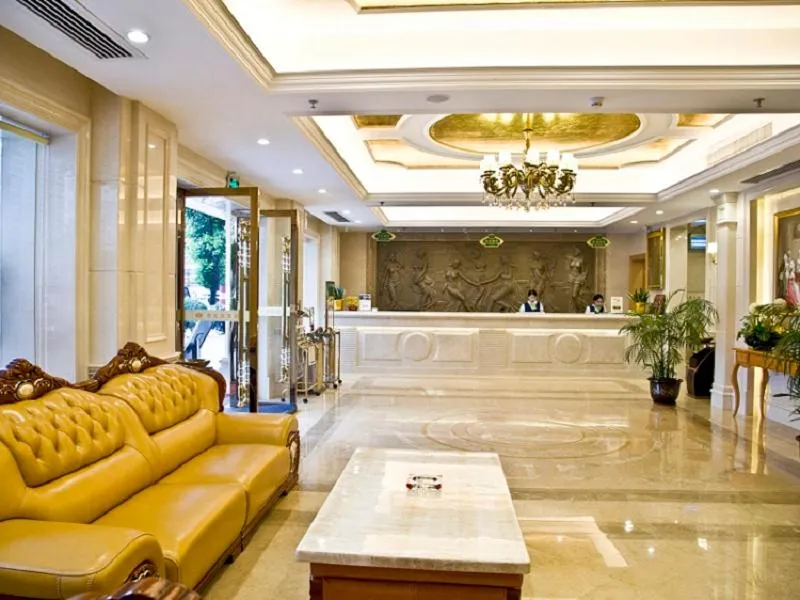 Vienna Hotel Qingyuan Yingde Guangming Road