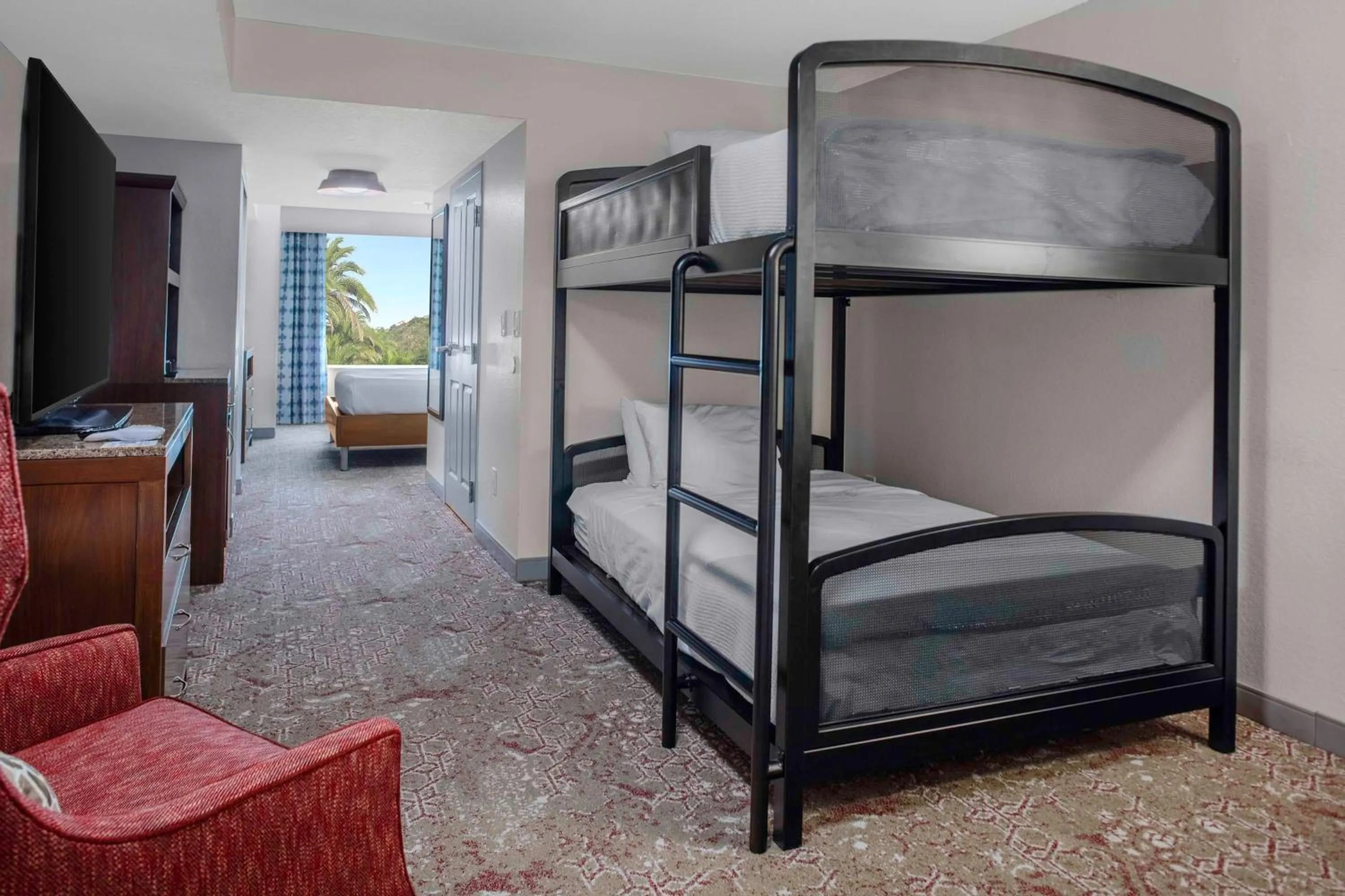 Bed in Hilton Garden Inn Sarasota-Bradenton Airport