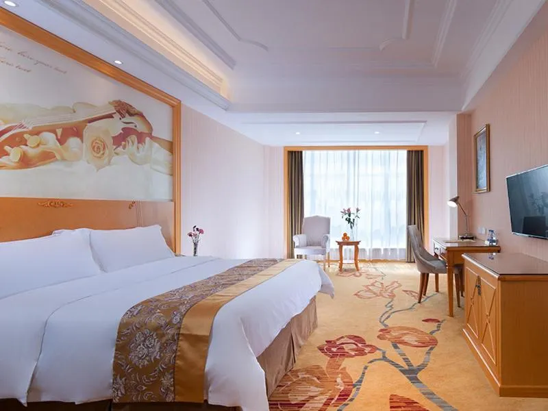 Bed in Vienna Hotel Yangjiang Jiangcheng District