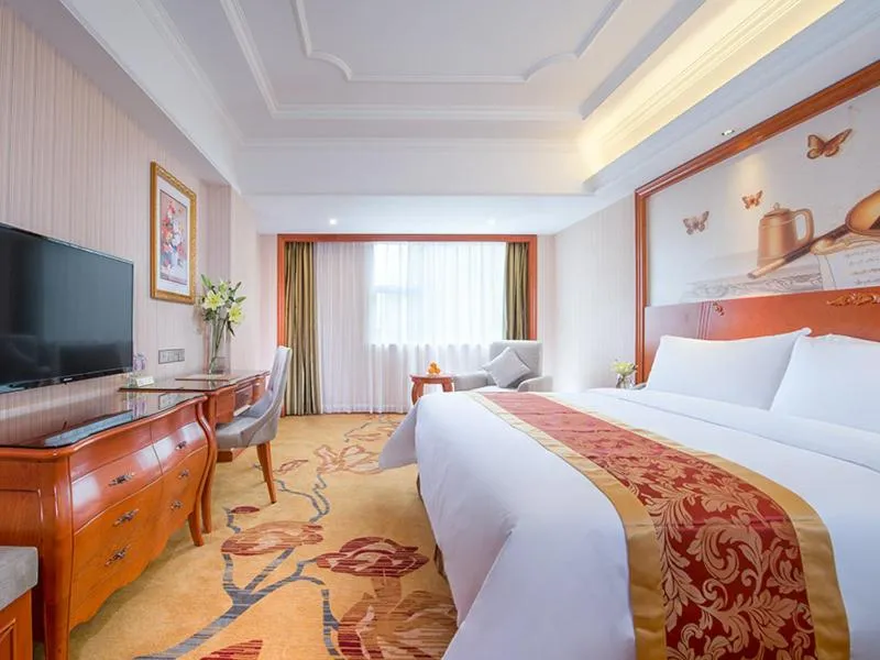 Bed in Vienna Hotel Shenzhen Bantian South Huancheng Road
