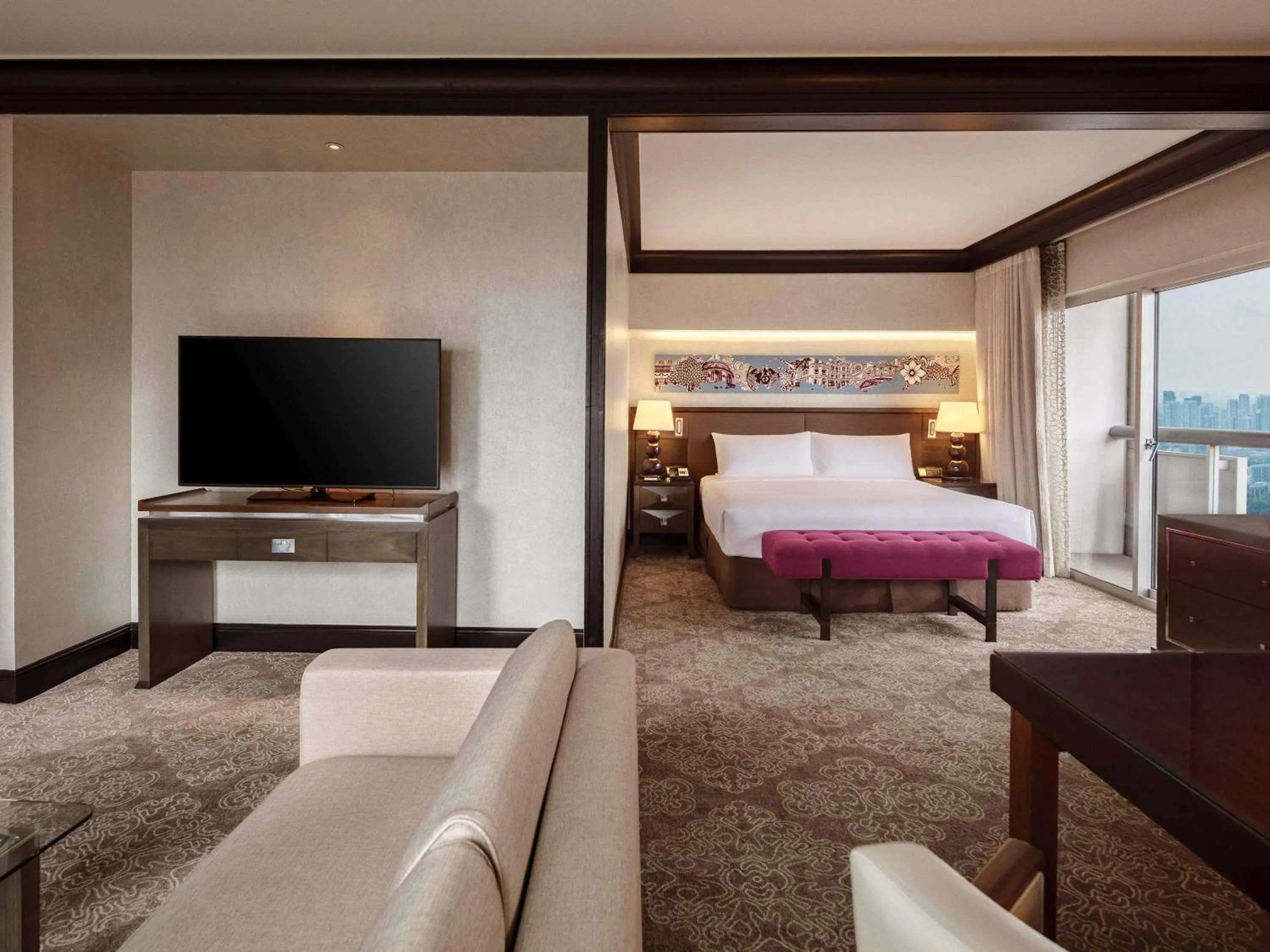 Bedroom, Bed in Fairmont Singapore