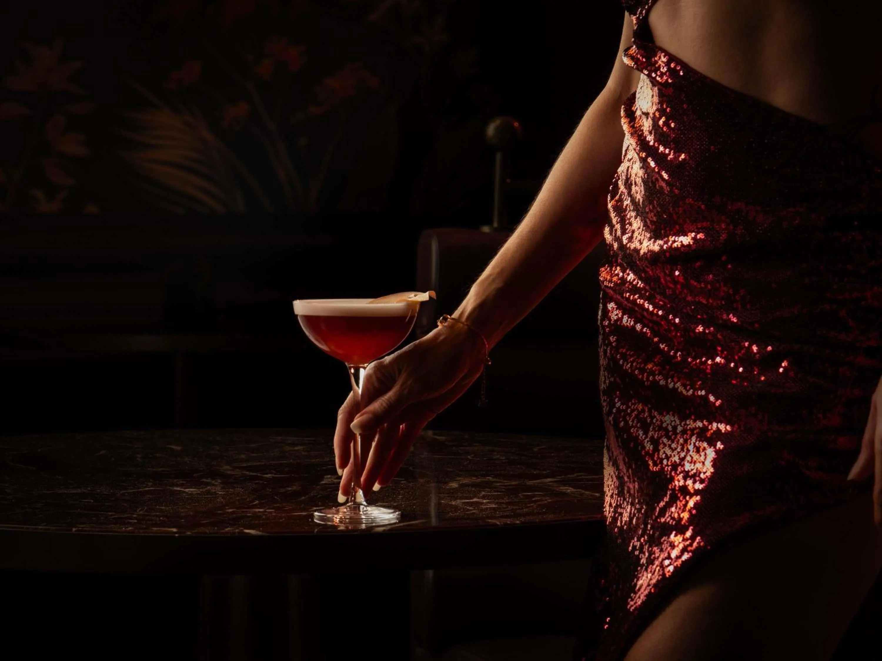 Lounge or bar in Fairmont Singapore