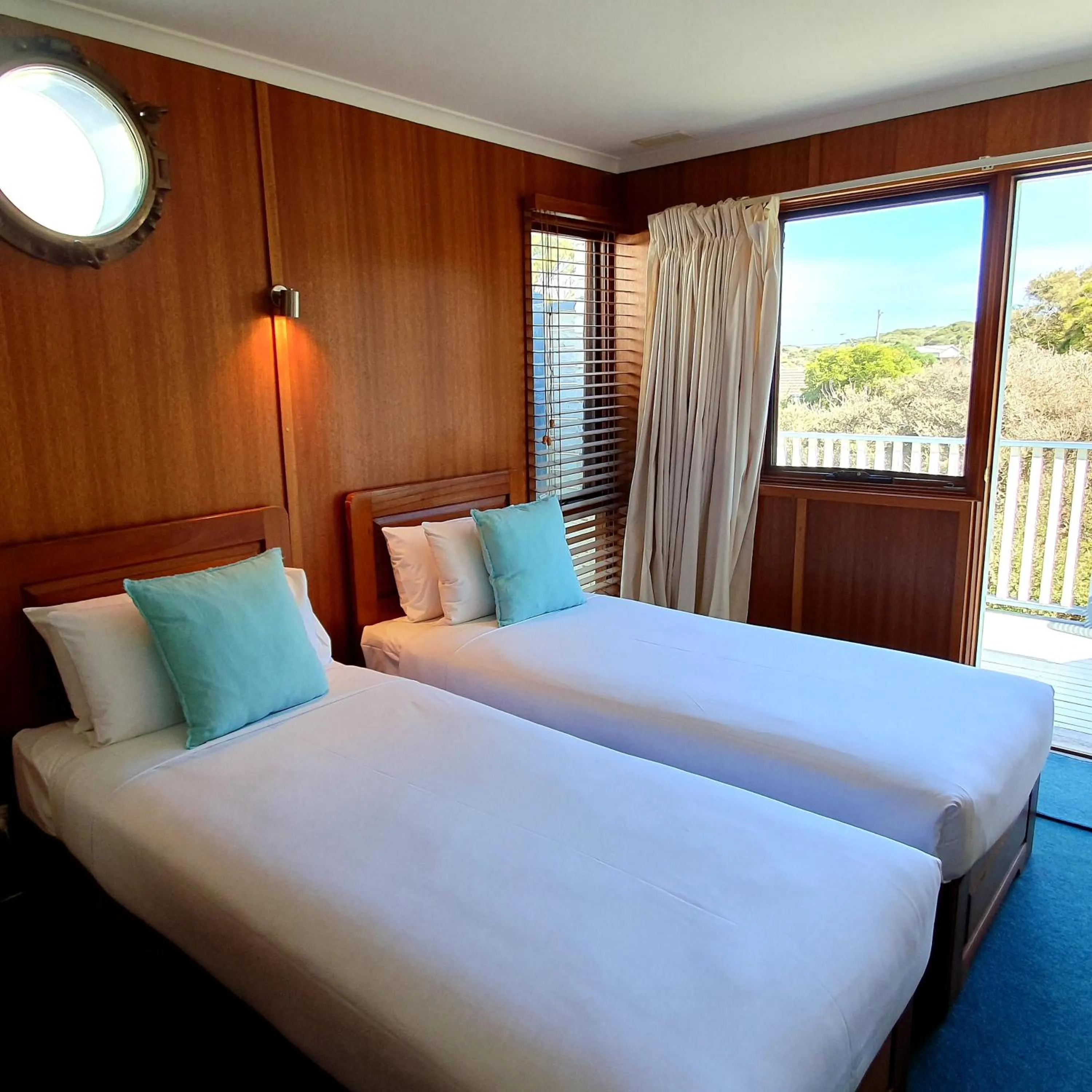 Bedroom, Bed in Point Lonsdale Guest House