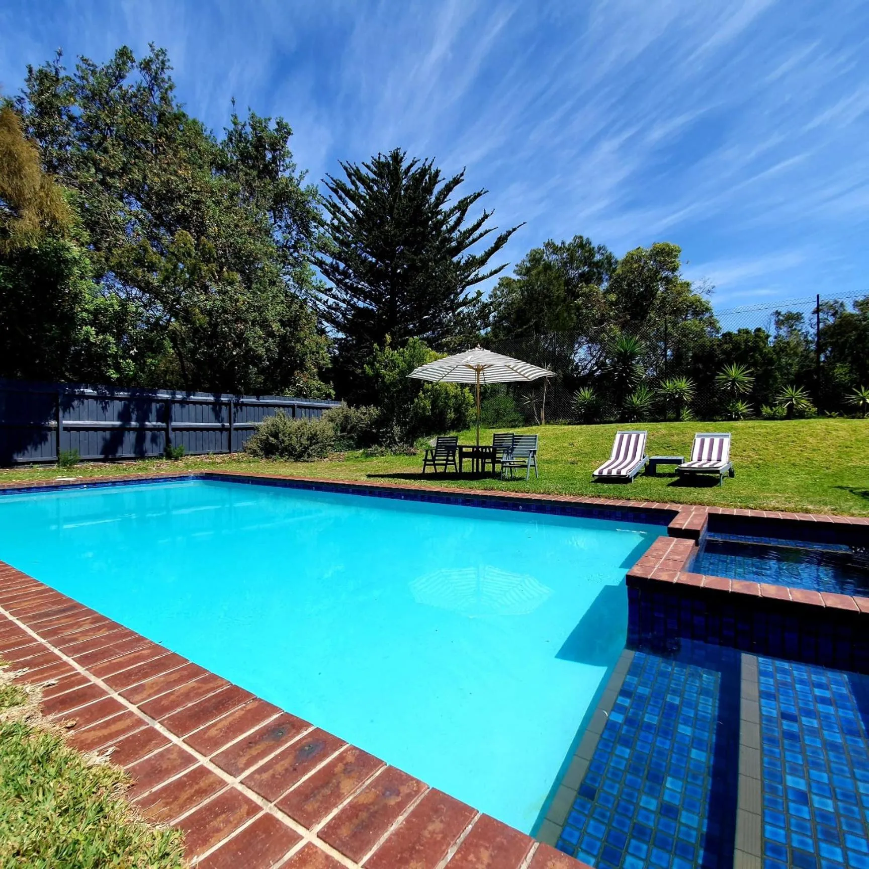 Swimming pool in Point Lonsdale Guest House