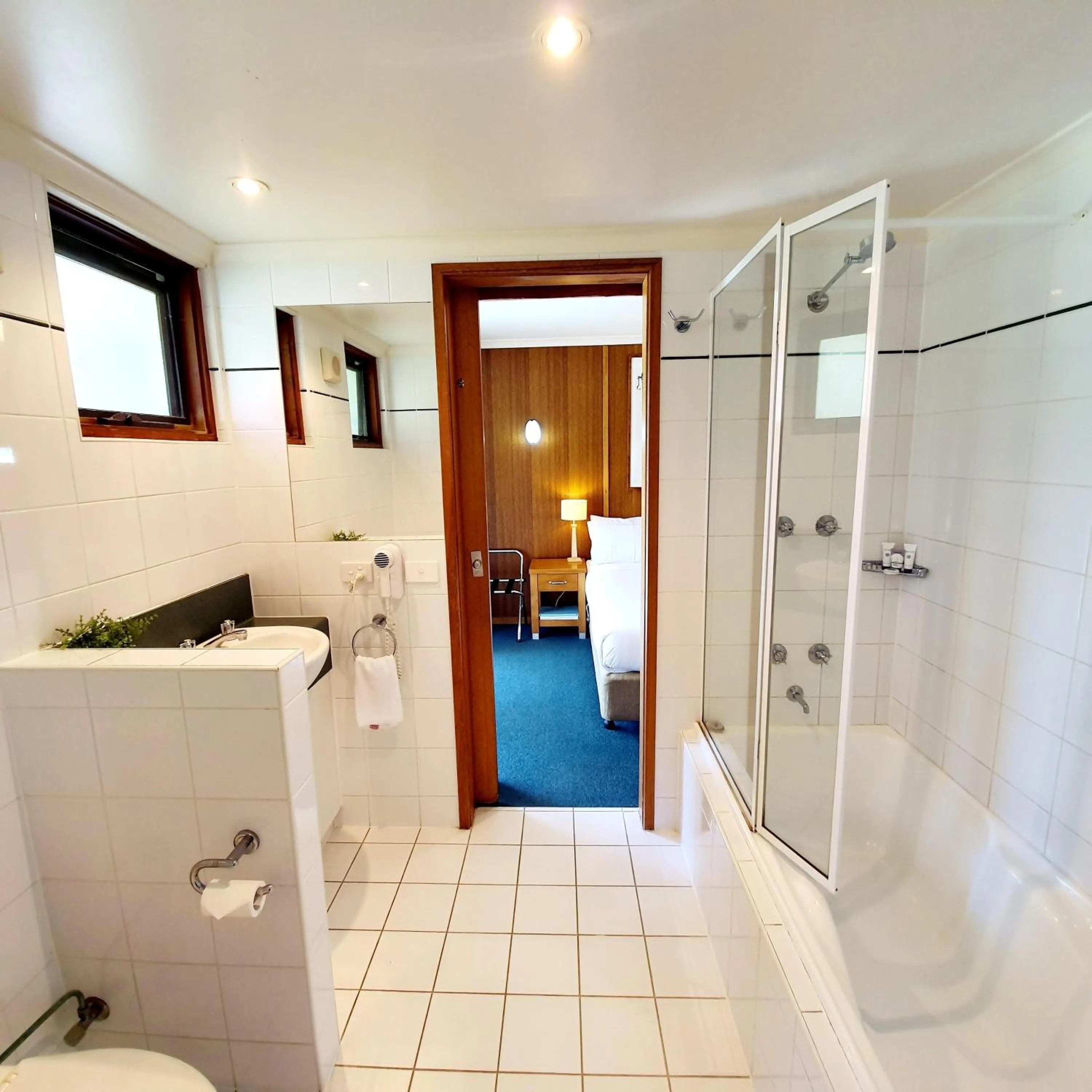Bathroom in Point Lonsdale Guest House