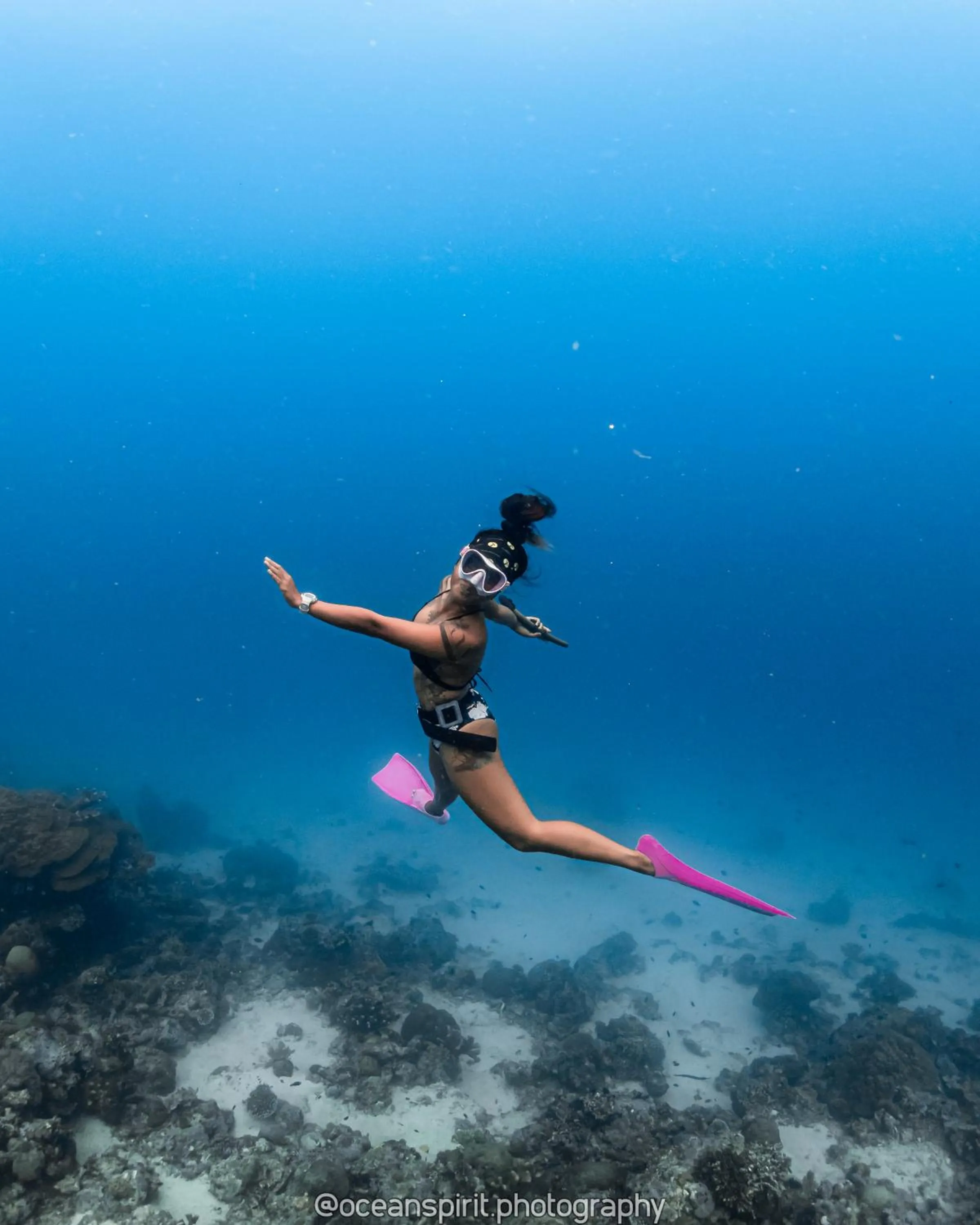 Snorkeling in Tevana House Reef