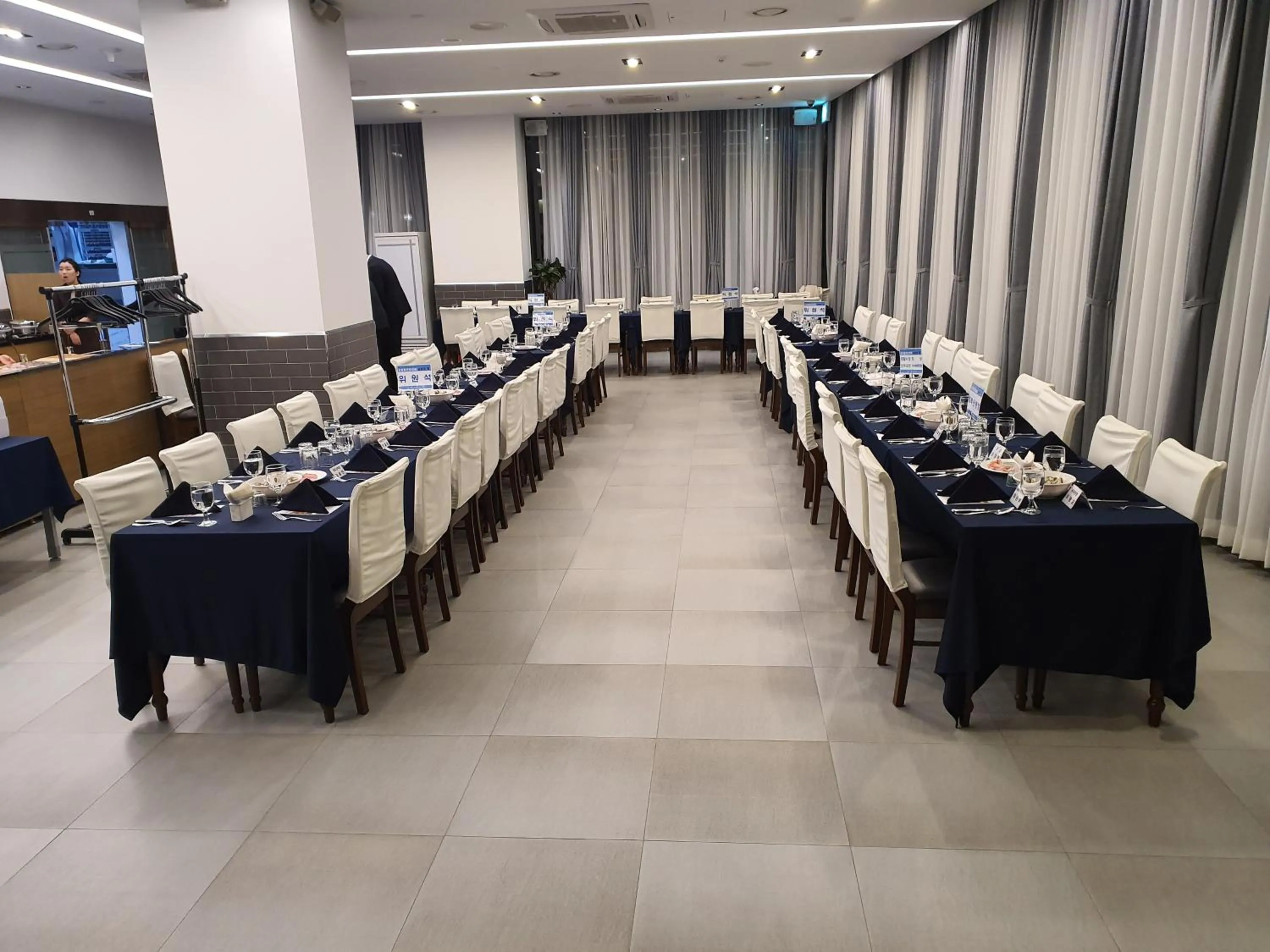 Meeting/conference room in Rest Hotel