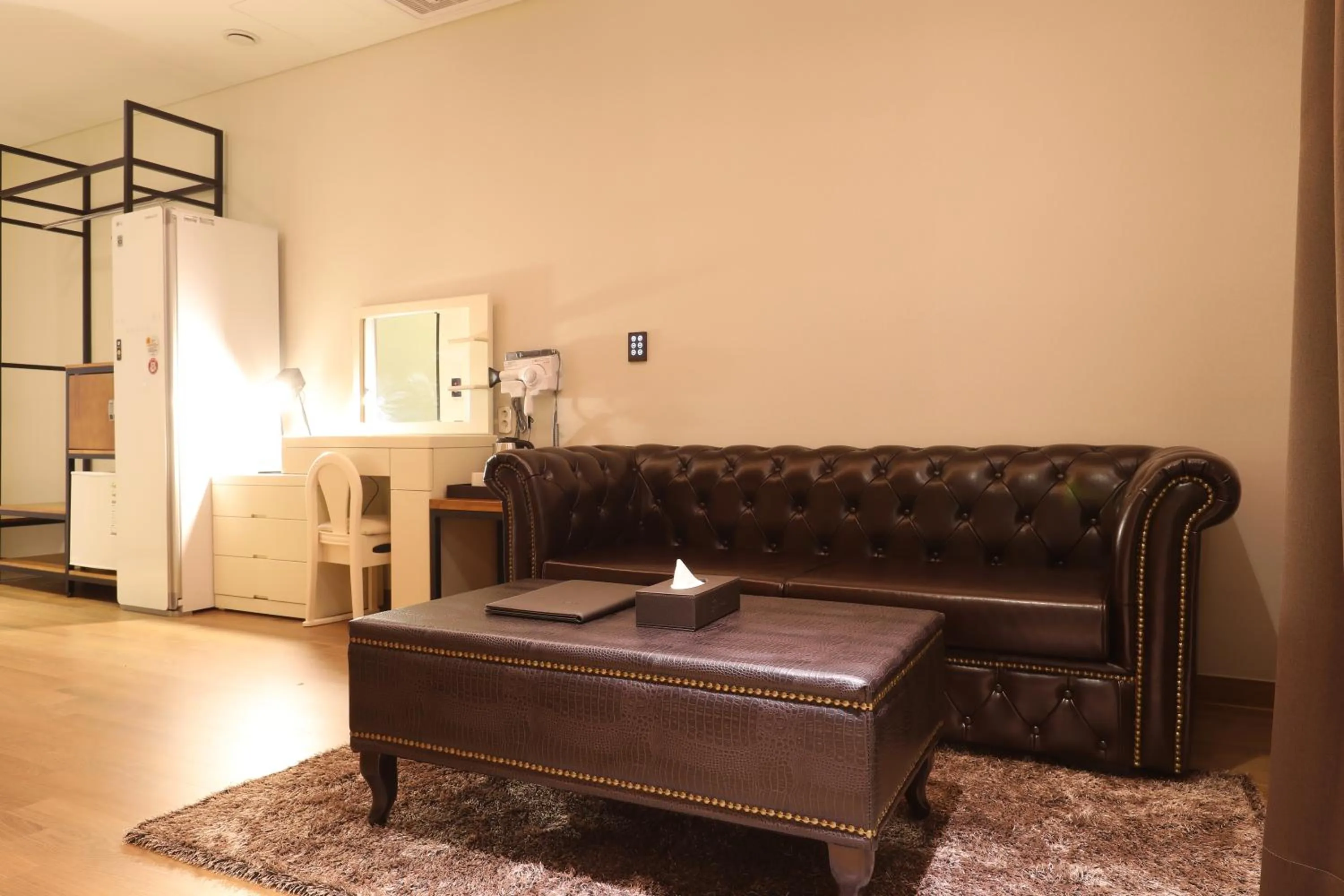 Area and facilities in Rest Hotel