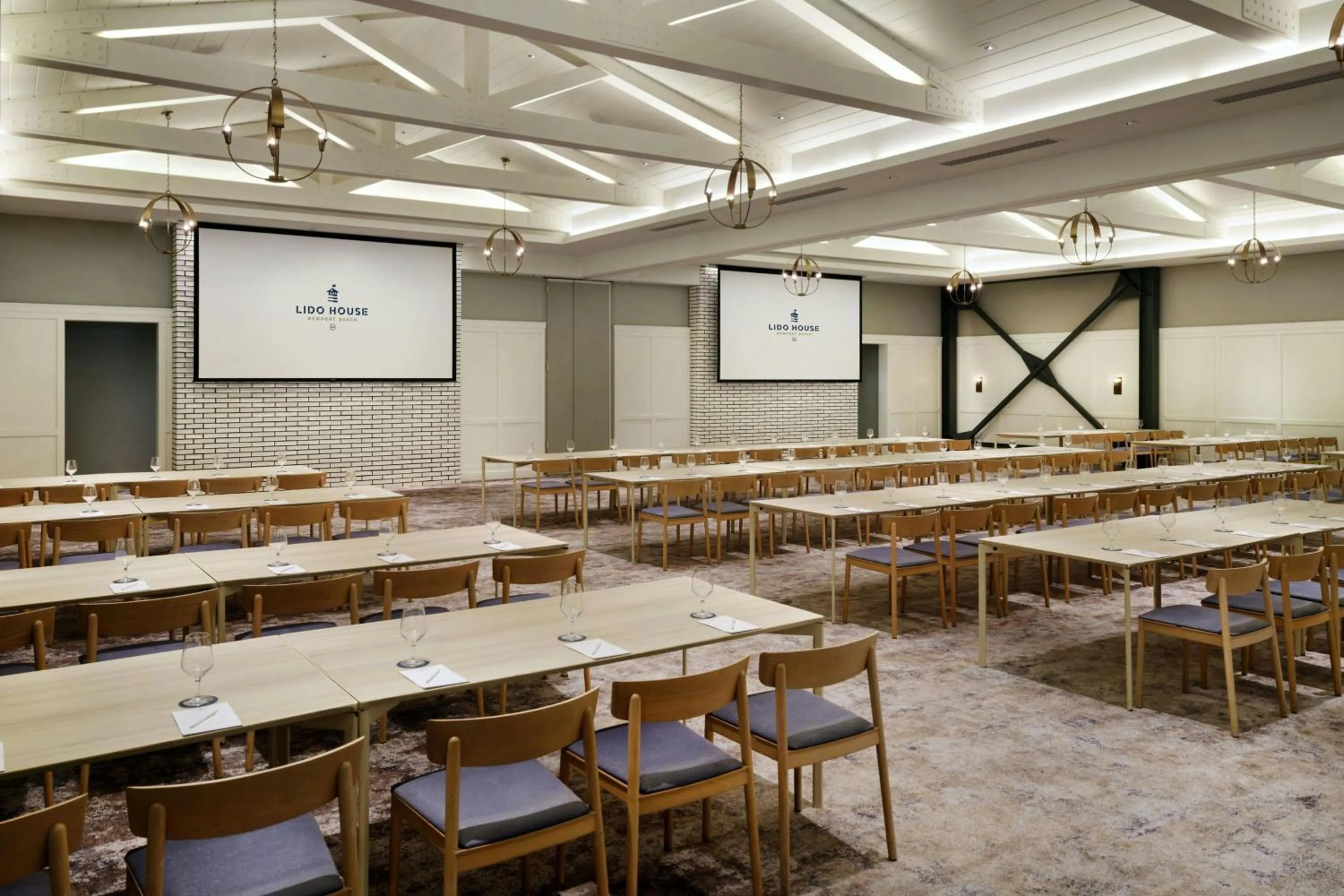 Meeting/conference room in Lido House, Autograph Collection