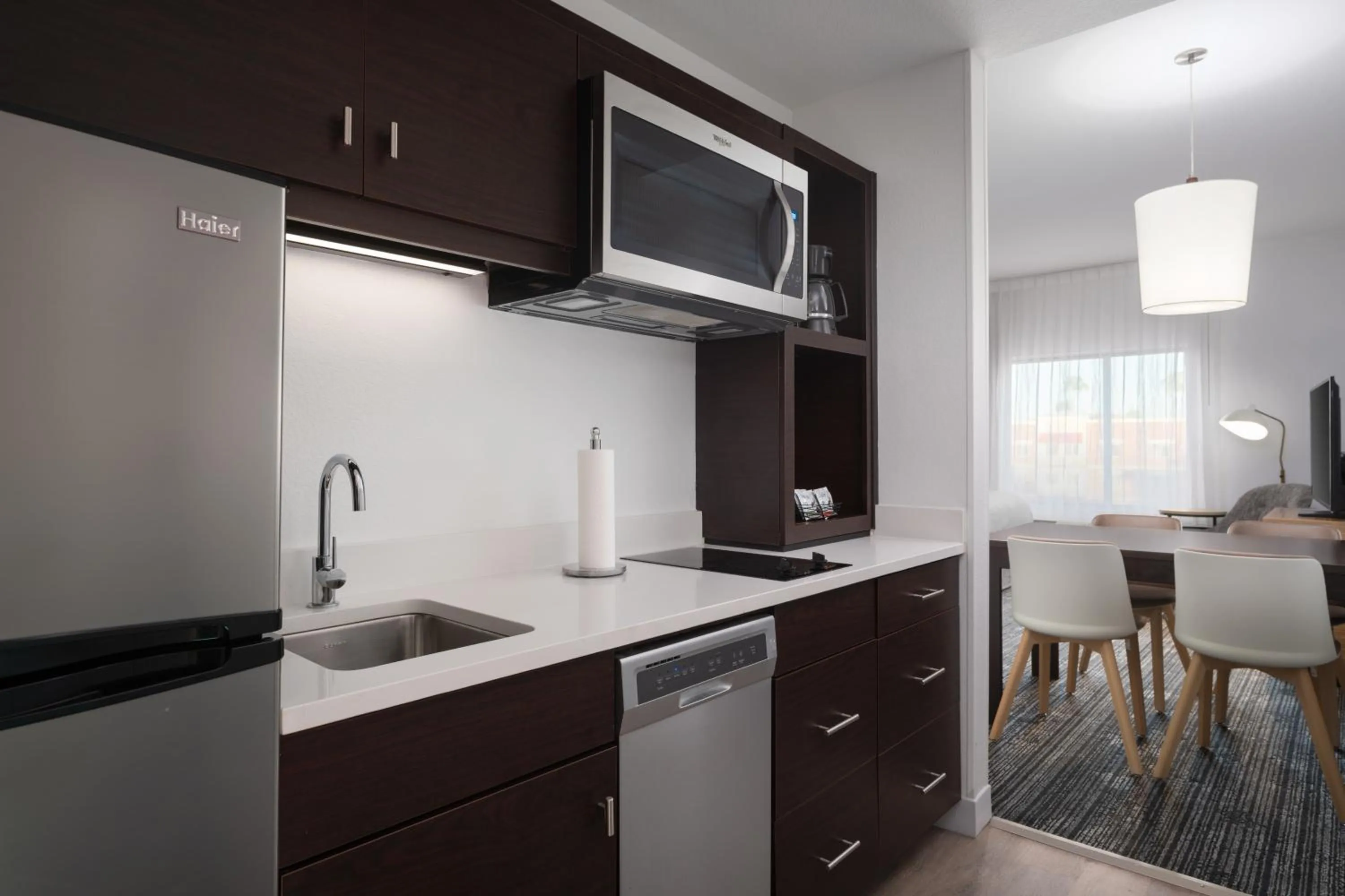 kitchen in TownePlace Suites by Marriott Phoenix Chandler/Fashion Center
