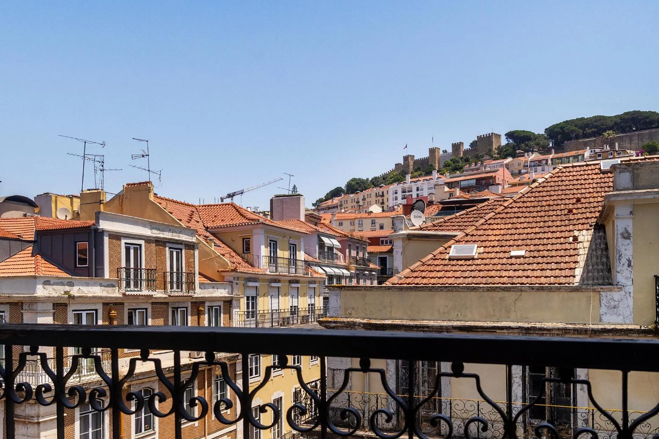 City view in Villa Baixa - Lisbon Luxury Apartments