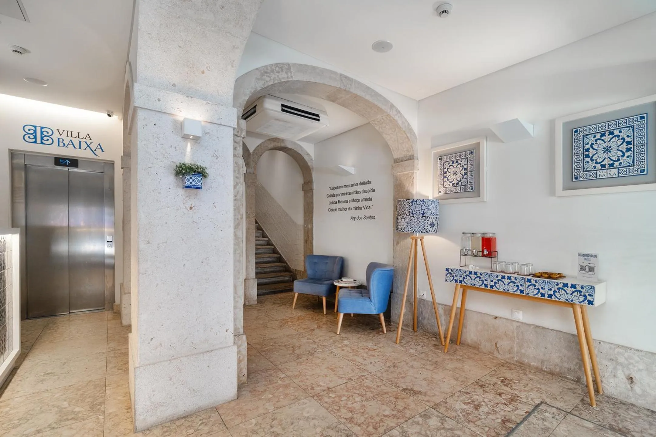 Lobby or reception in Villa Baixa - Lisbon Luxury Apartments