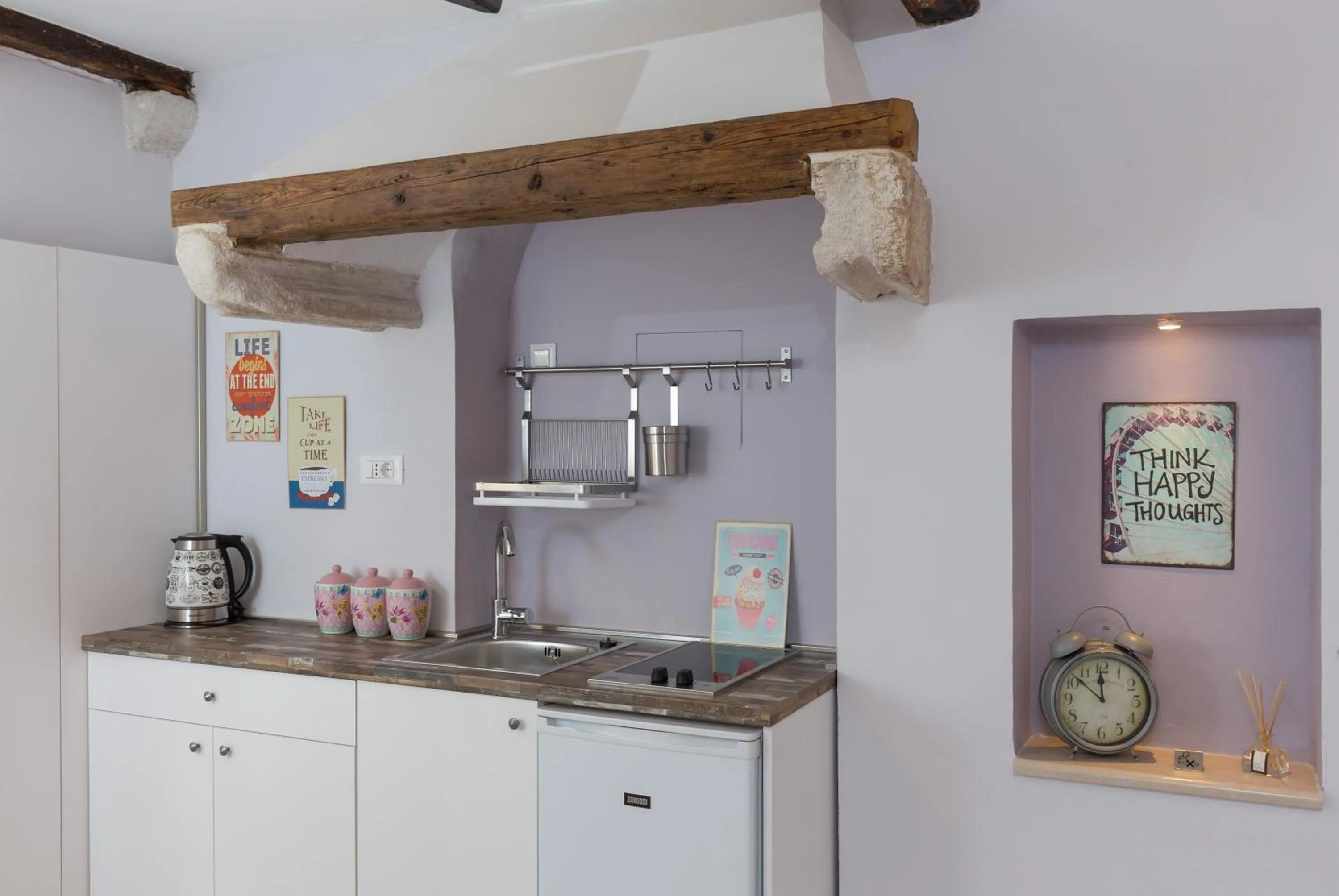 Kitchen or kitchenette in Studio Apartment Lumia