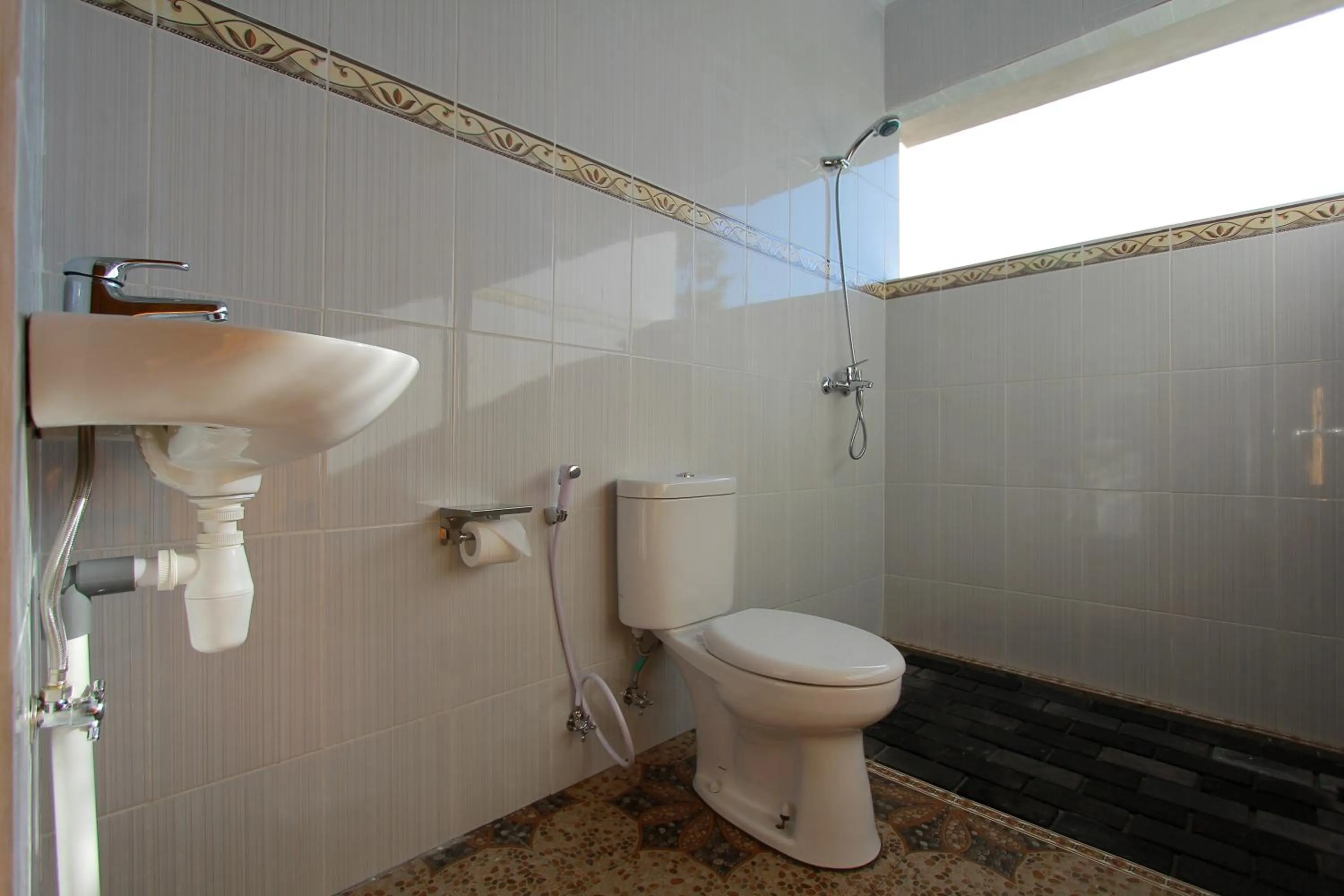 Bathroom in Bali Bening