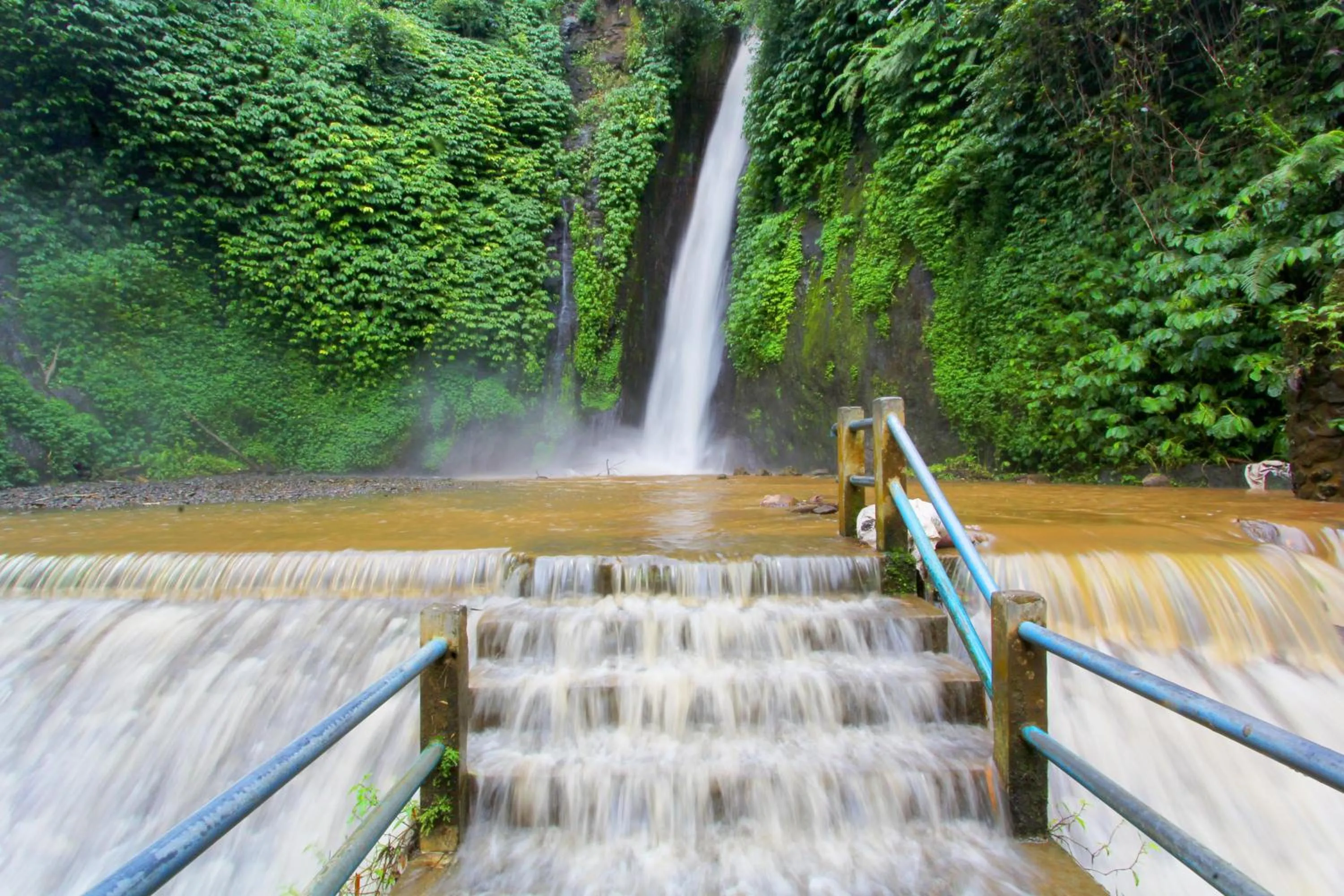 Hiking in Bali Bening