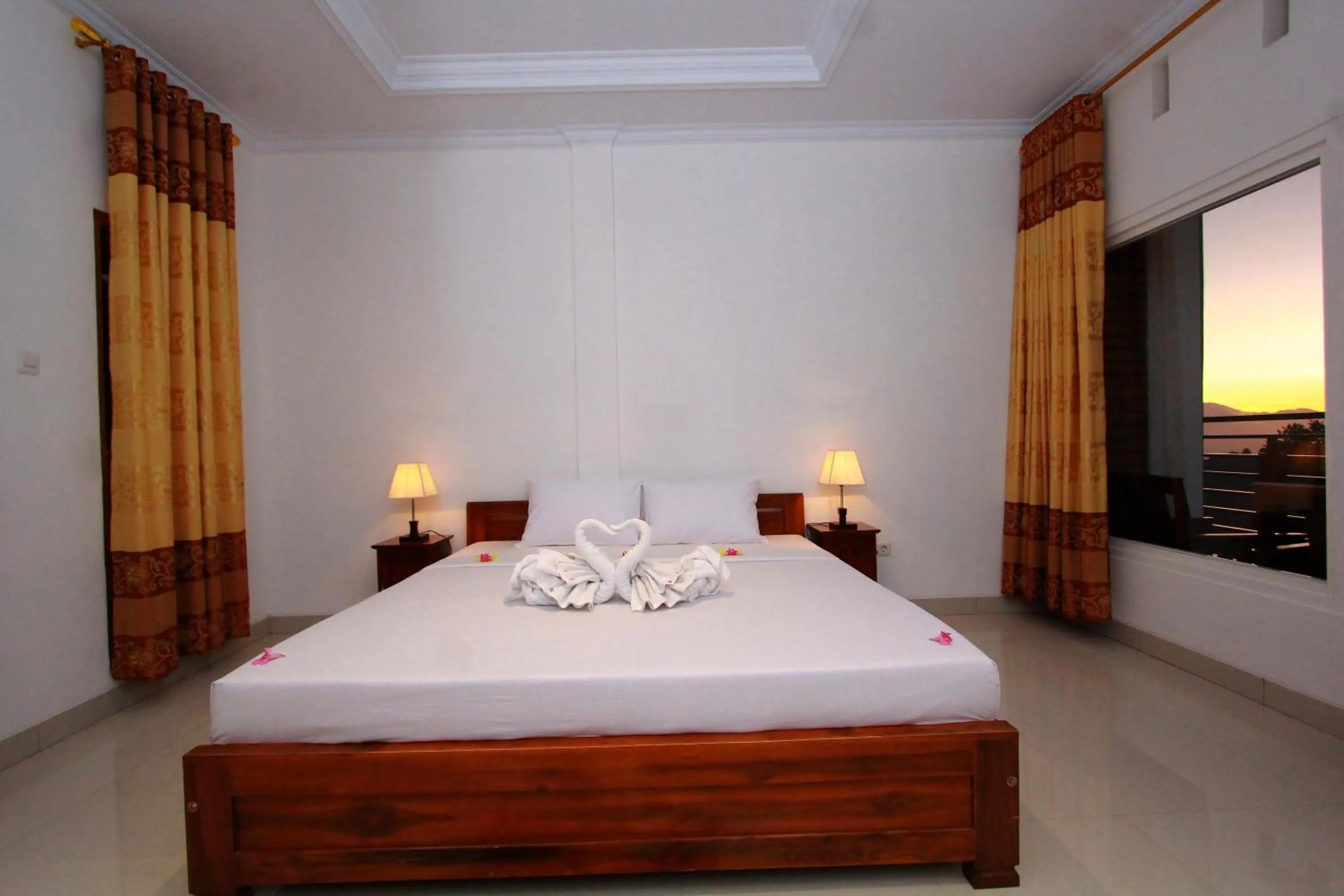Bedroom, Bed in Bali Bening